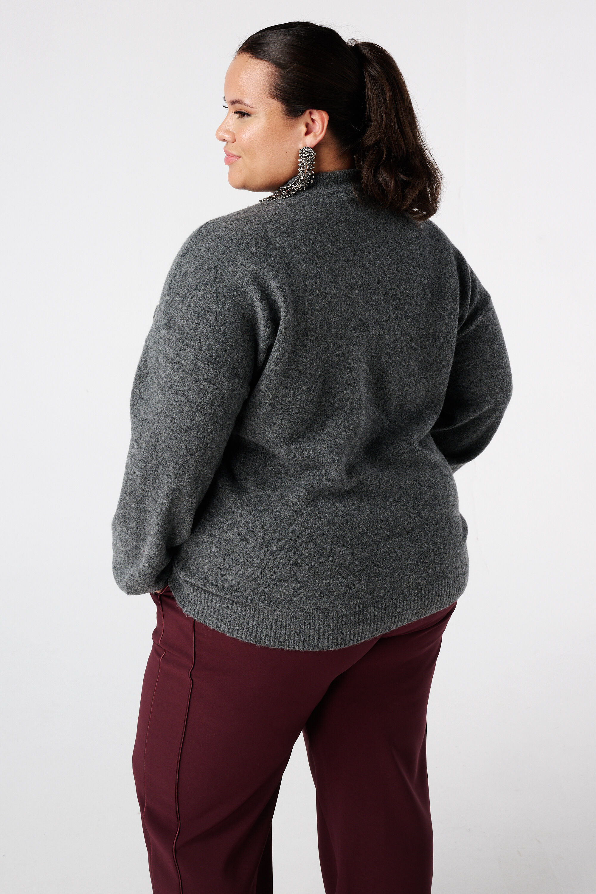 Su&eacute;ter de punto con estampado de perlas image number 3