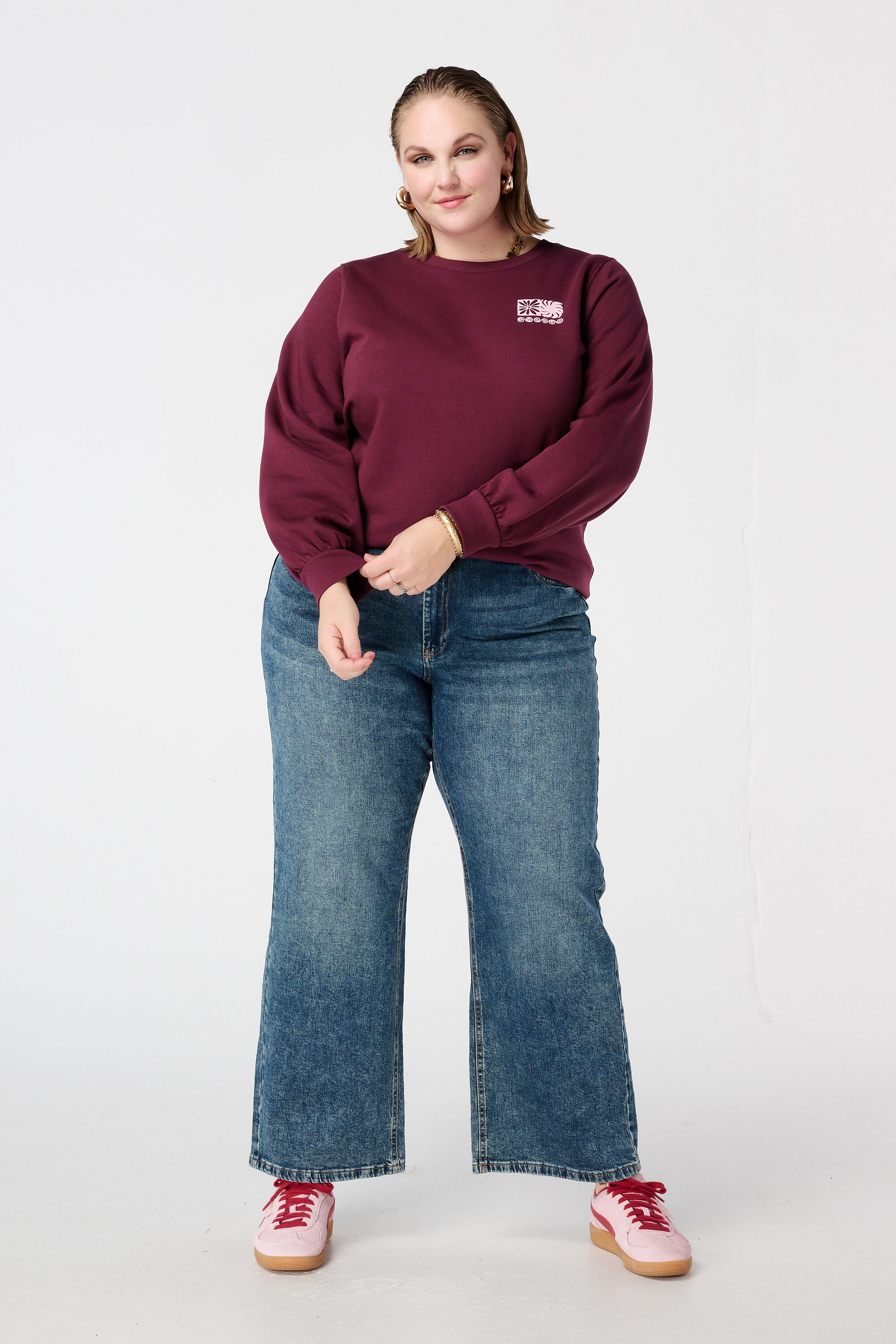 Sudadera con estampado en la espalda image number 5