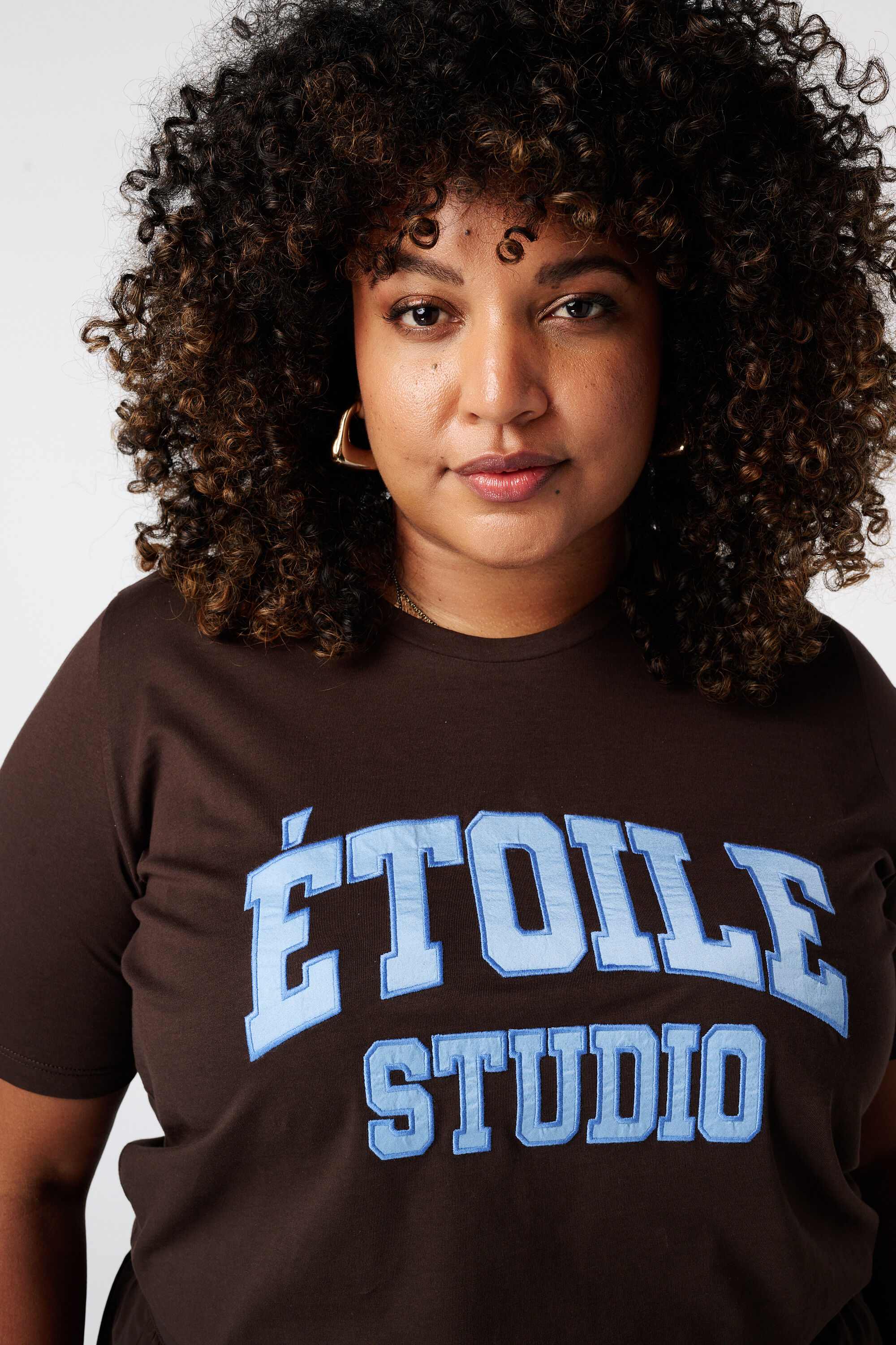 Camiseta con texto image number 4