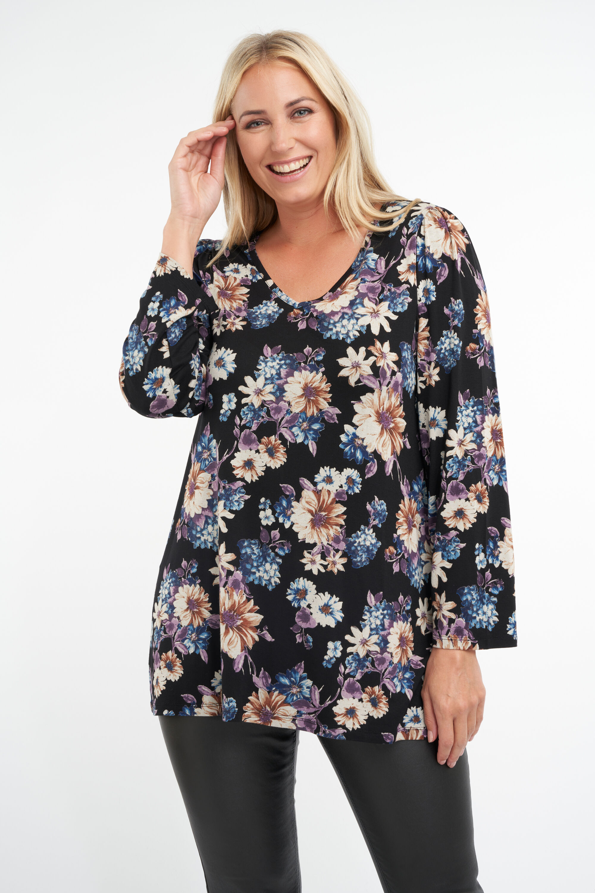 Top con estampado image number 4