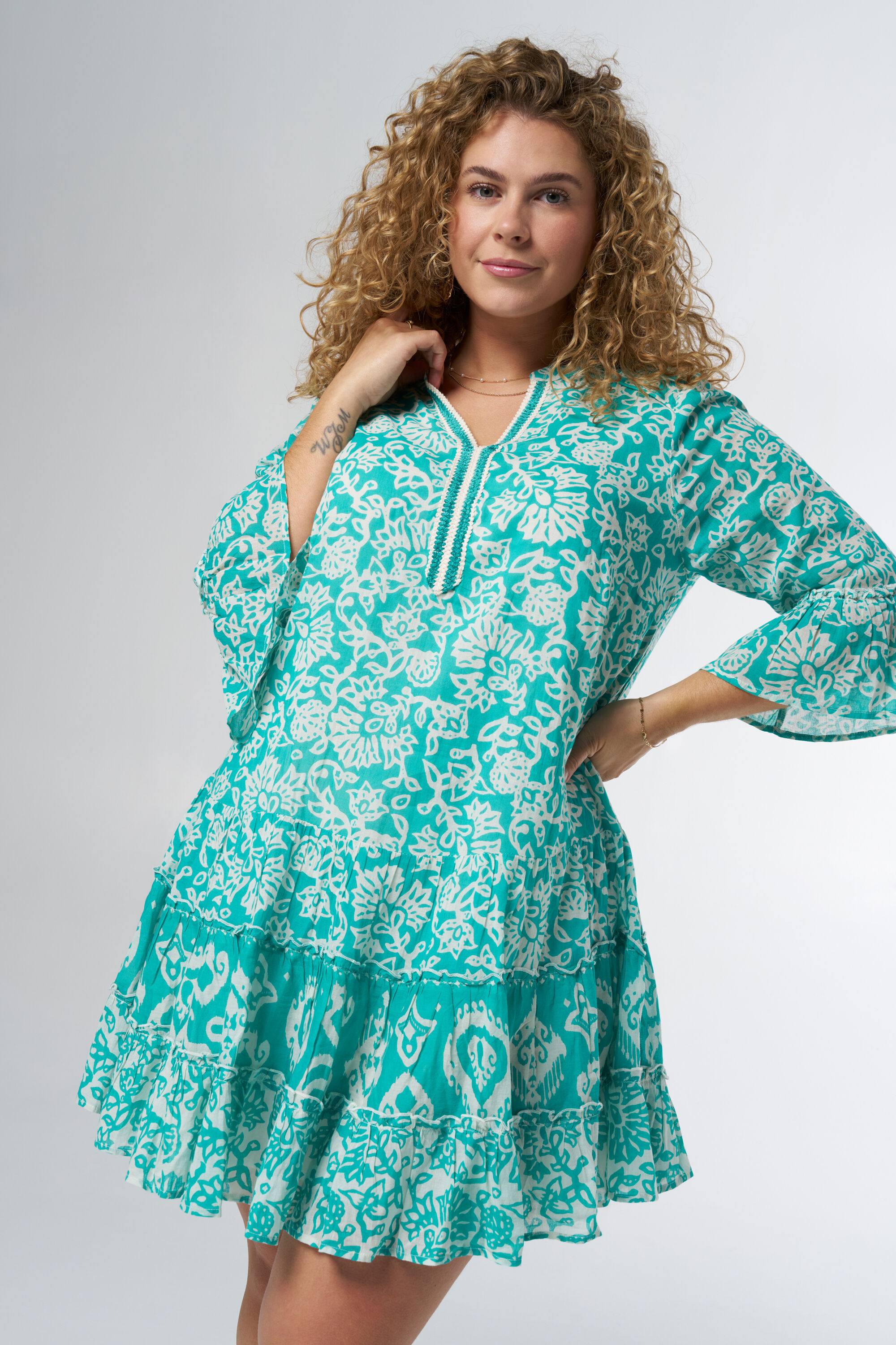 Vestido con estampado image number 5