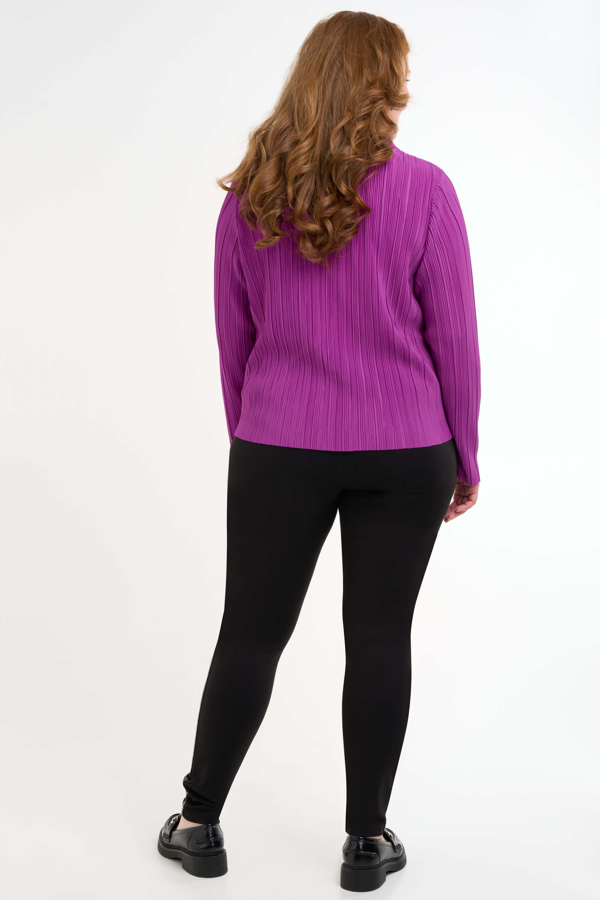 Leggings con brillantes  image number 3