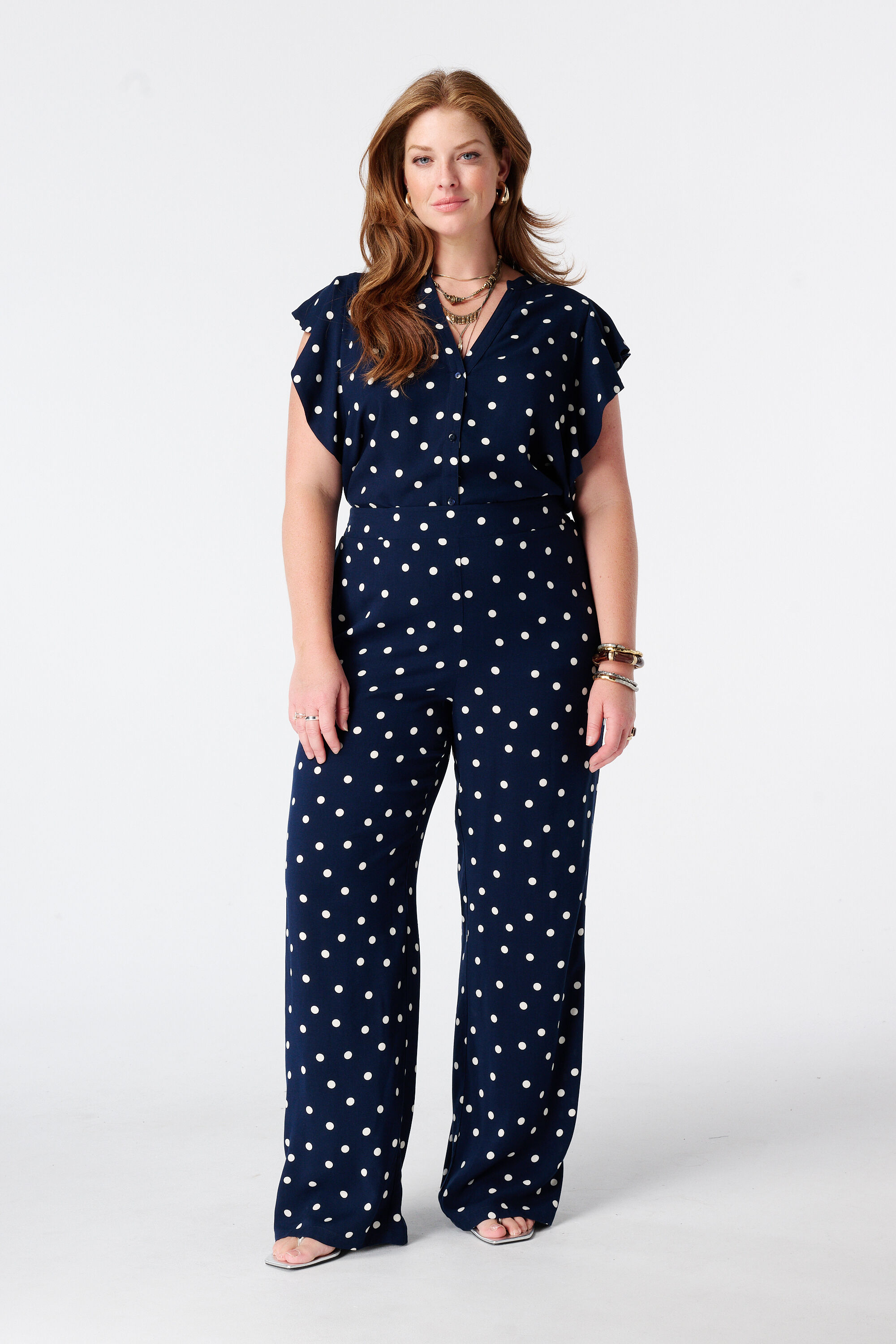 Blusa con estampado de lunares image number 5