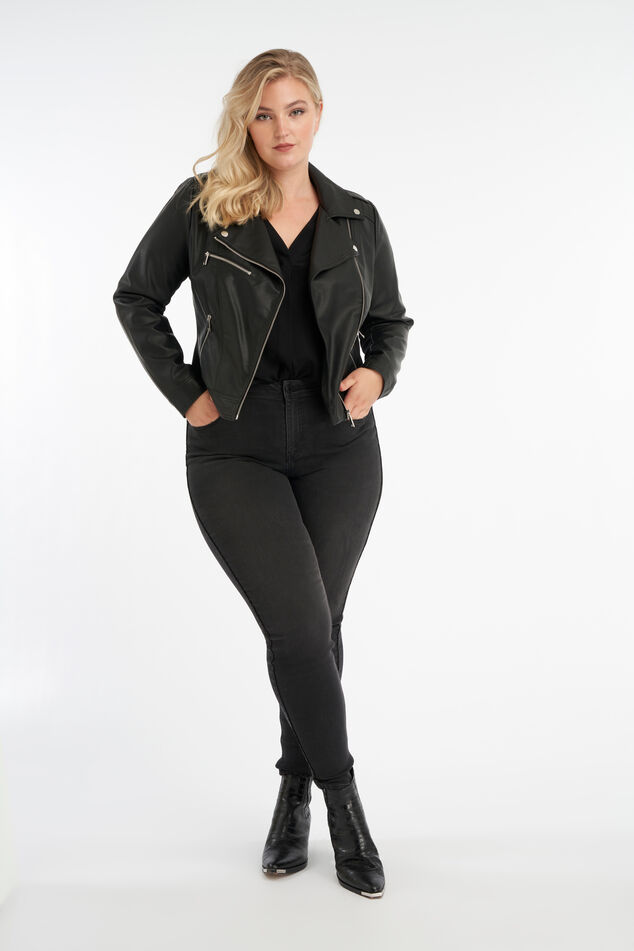 Chaqueta motera de cuero sintético image number 6