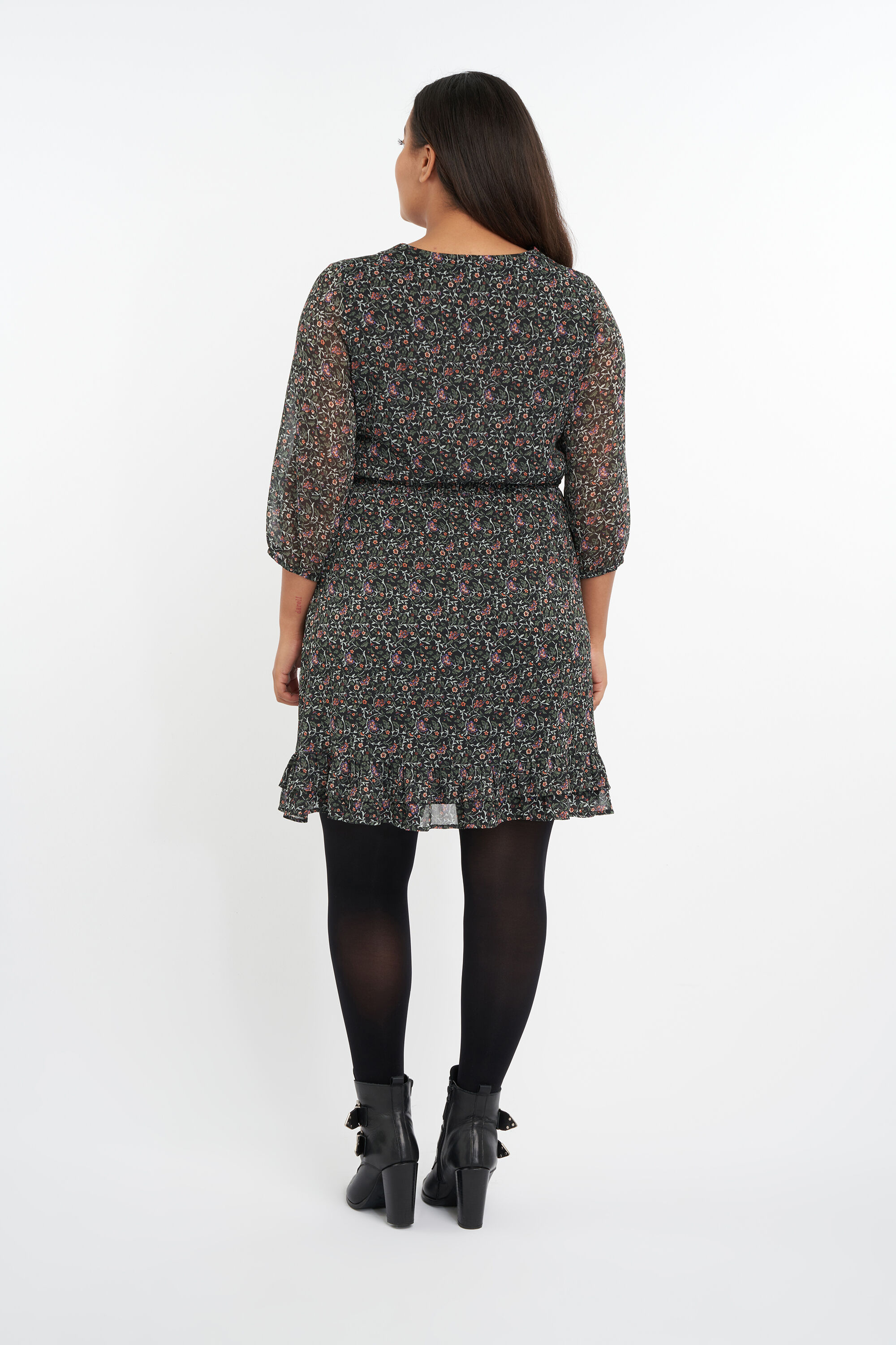 Vestido con estampado image number 4