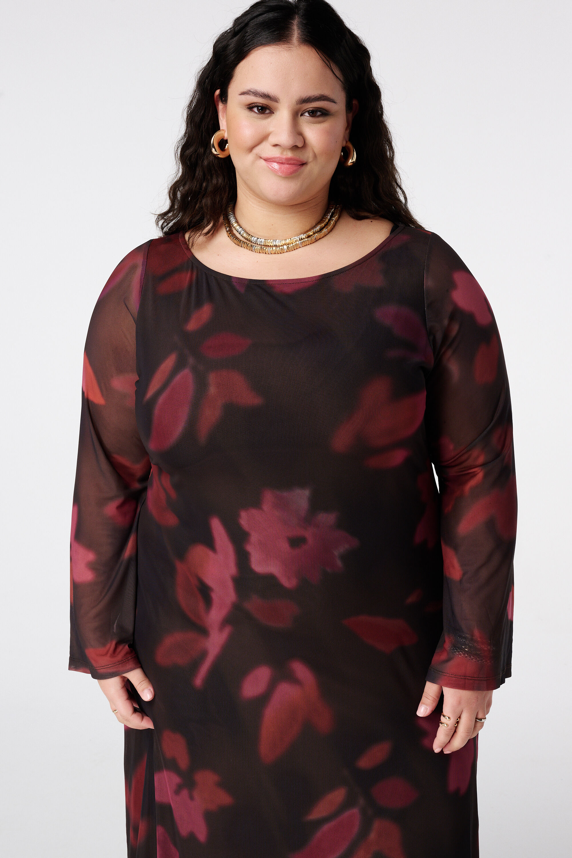 Vestido maxi de malla image number 5