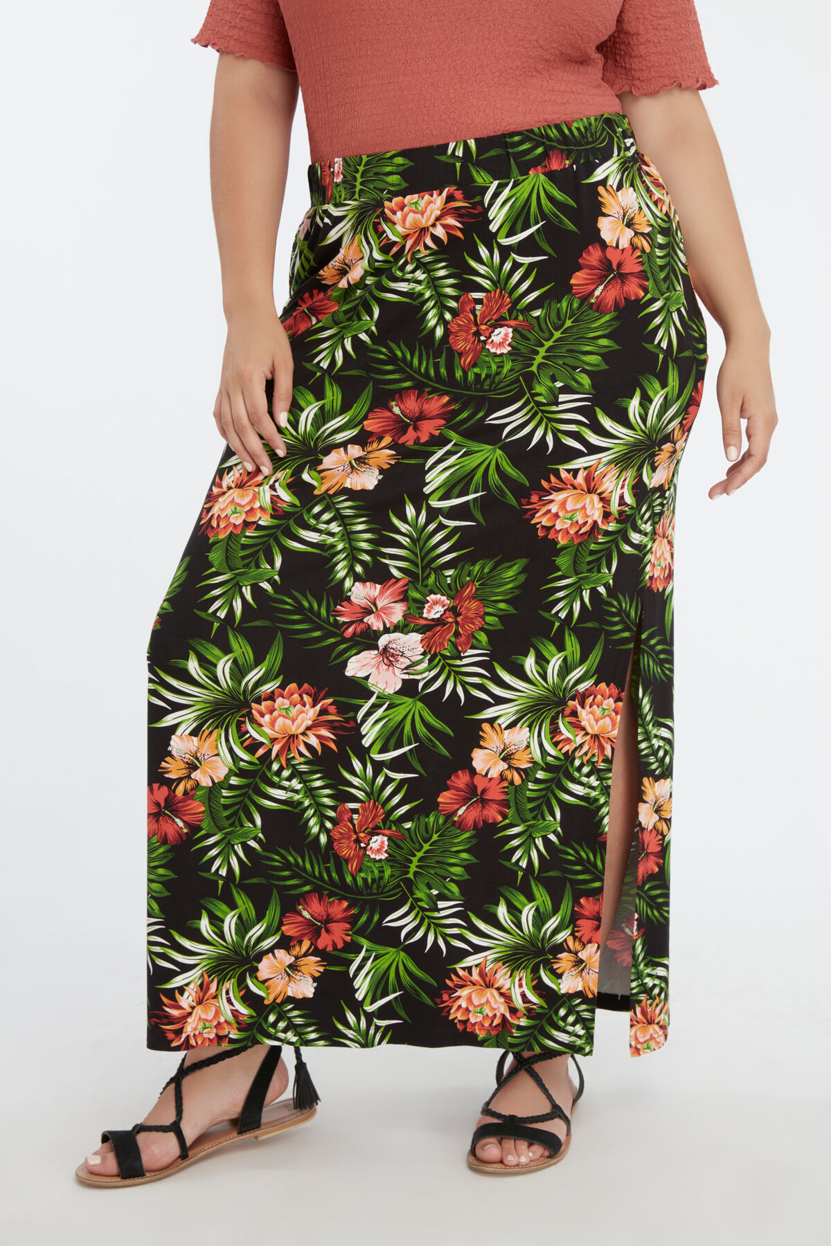 Falda larga con abertura image number 3