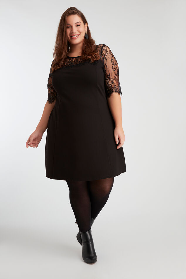 Vestido con encaje image number 0