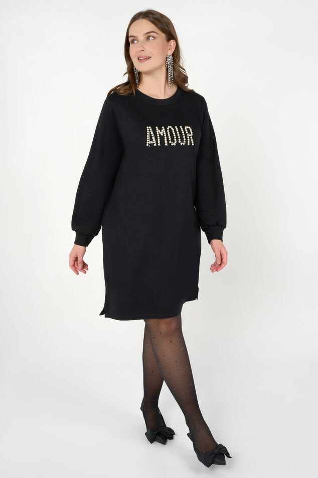 Vestido suéter con la palabra «Amour»  image number 6