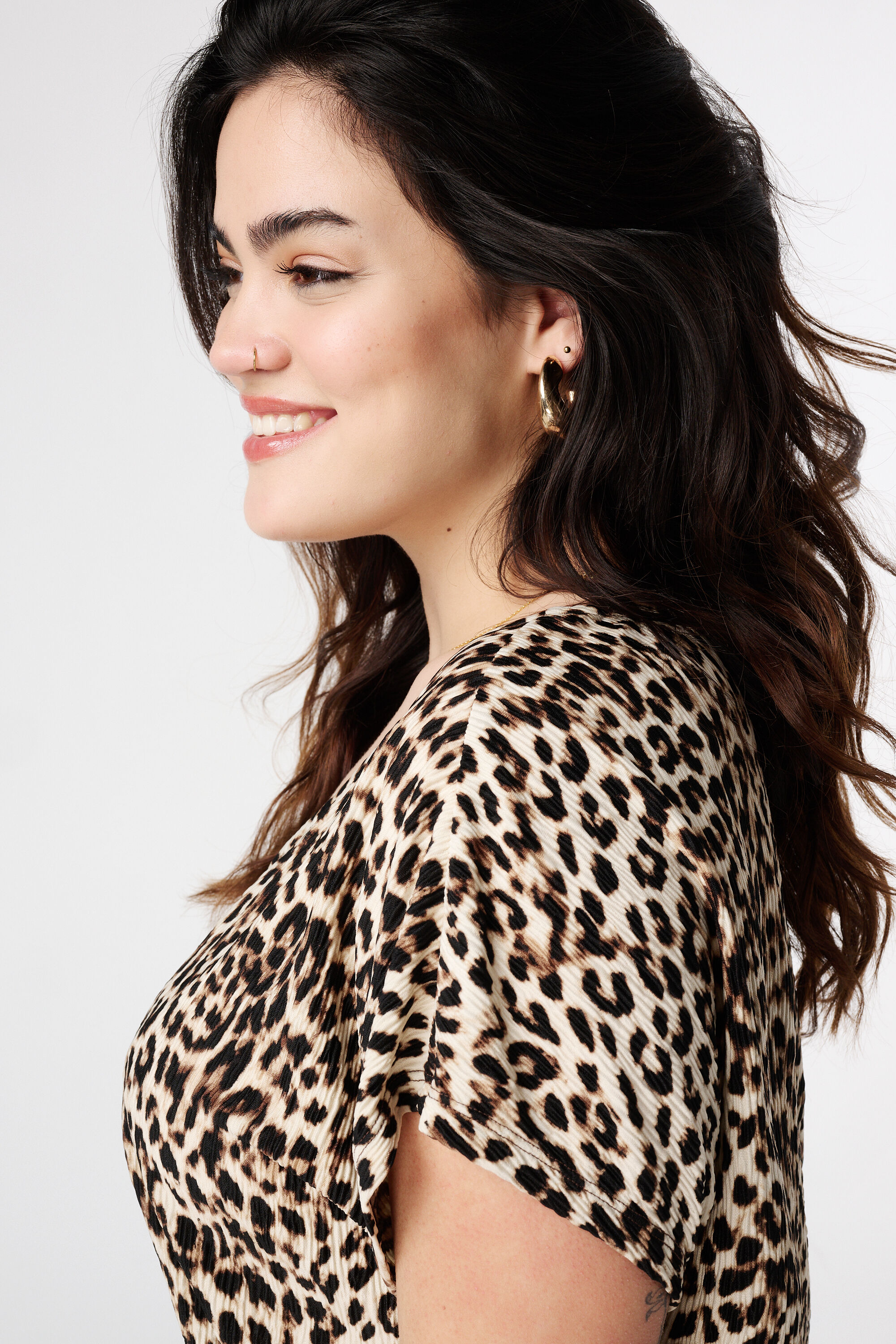 Top con textura y manga casquillo image number 4