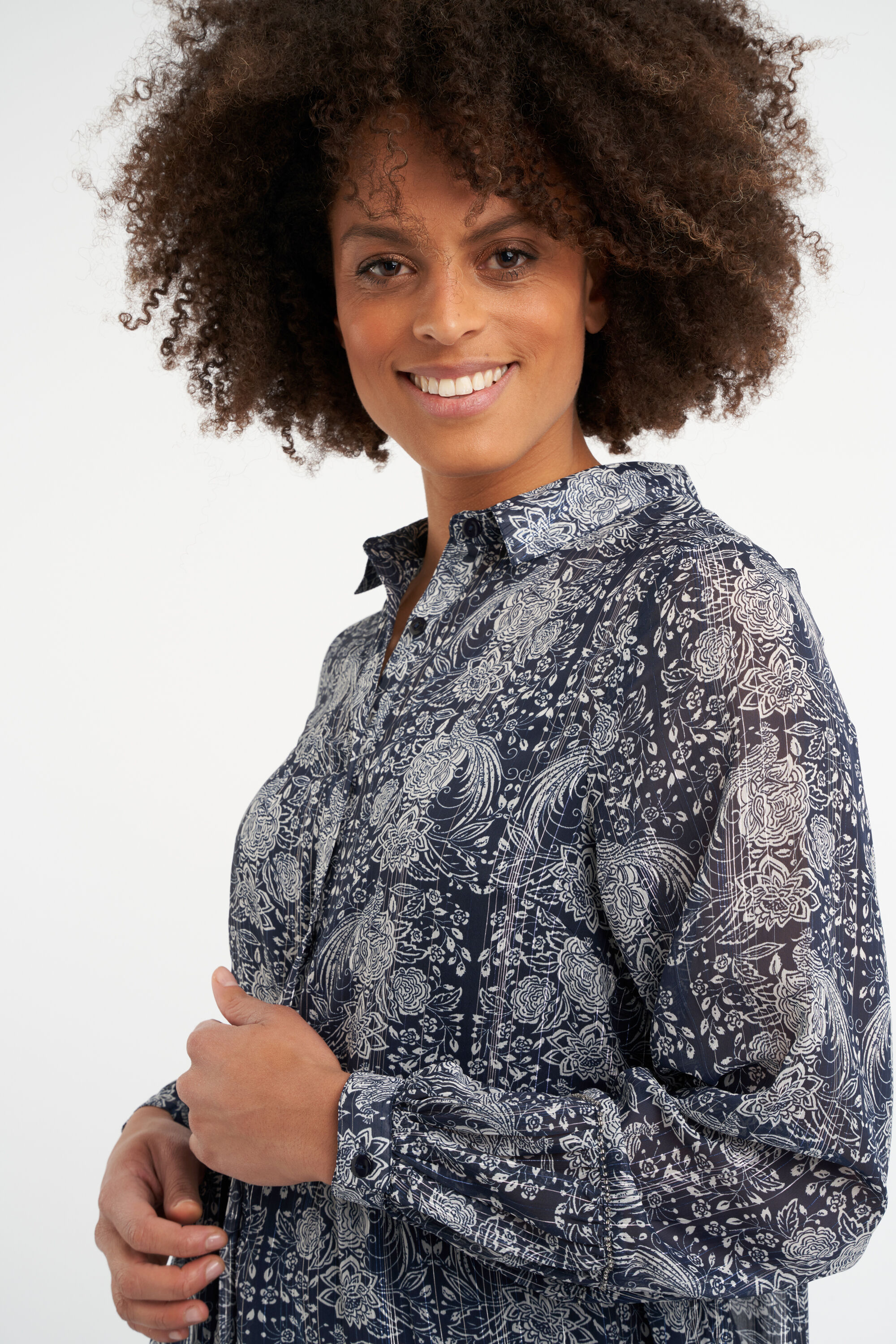 Vestido largo con estampado floral image number 5