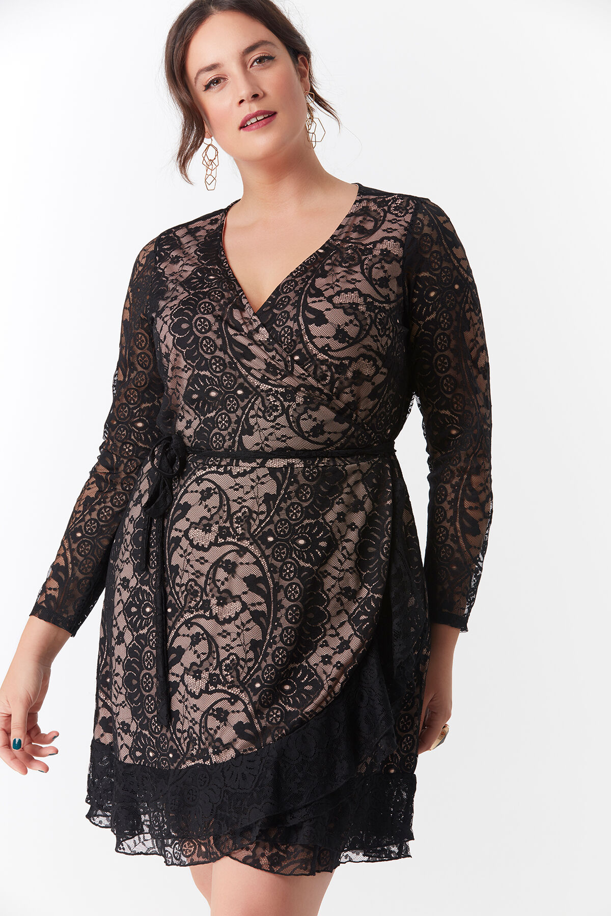 Vestido cruzado de encaje image number 3