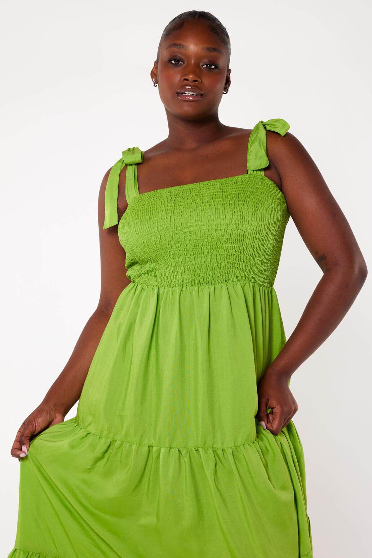 Vestido largo cruzado image number 6