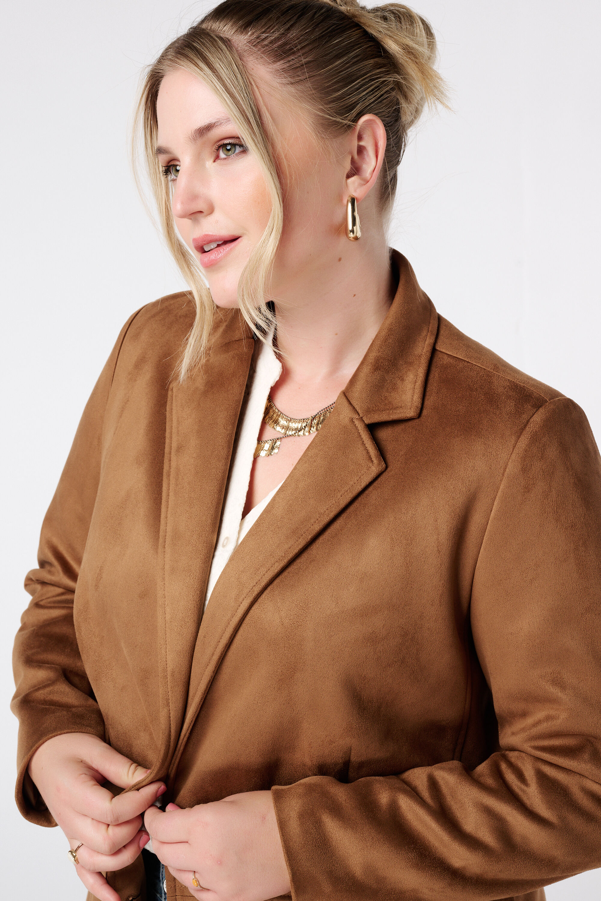 Blazer con aspecto de ante image number 4