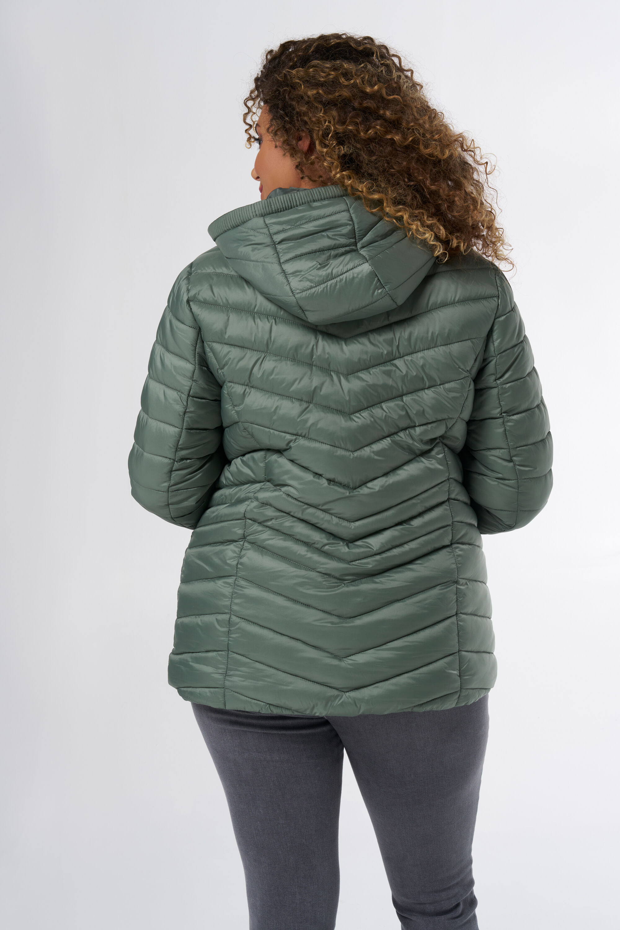 Cazadora ligera acolchada  image number 3