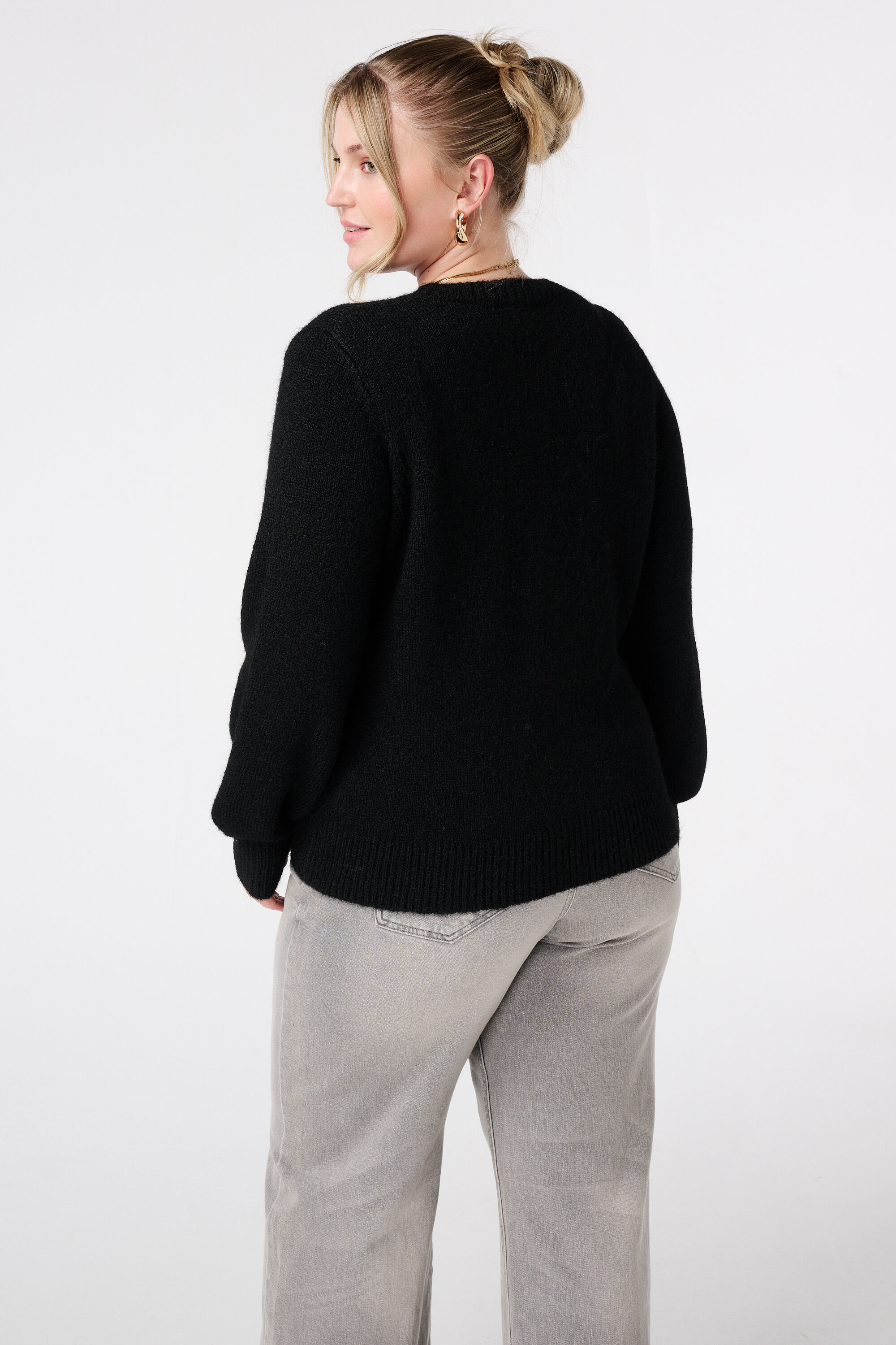 C&aacute;rdigan de punto fino con cierre de botones image number 3