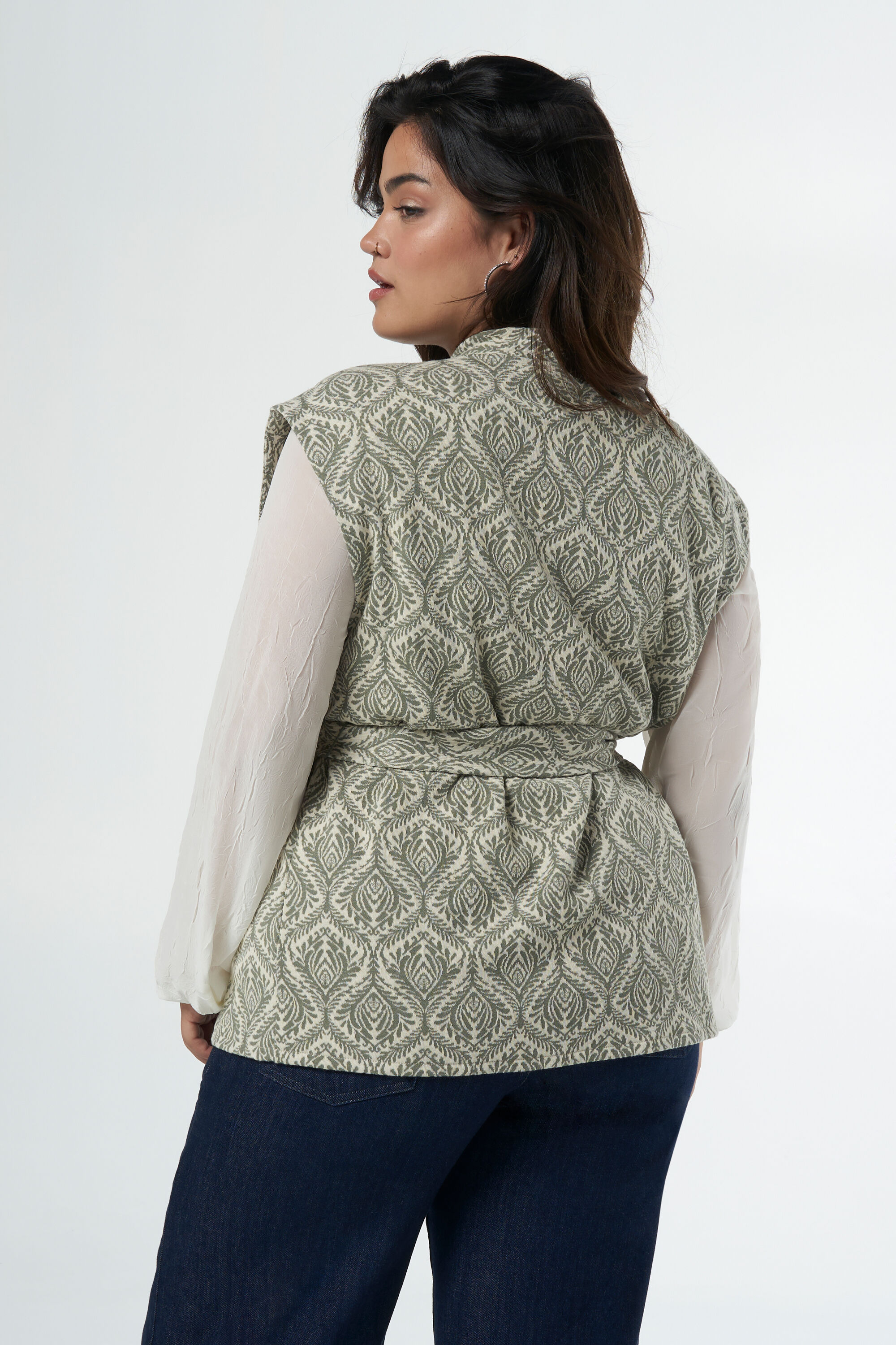 Chaleco con cintur&oacute;n image number 3