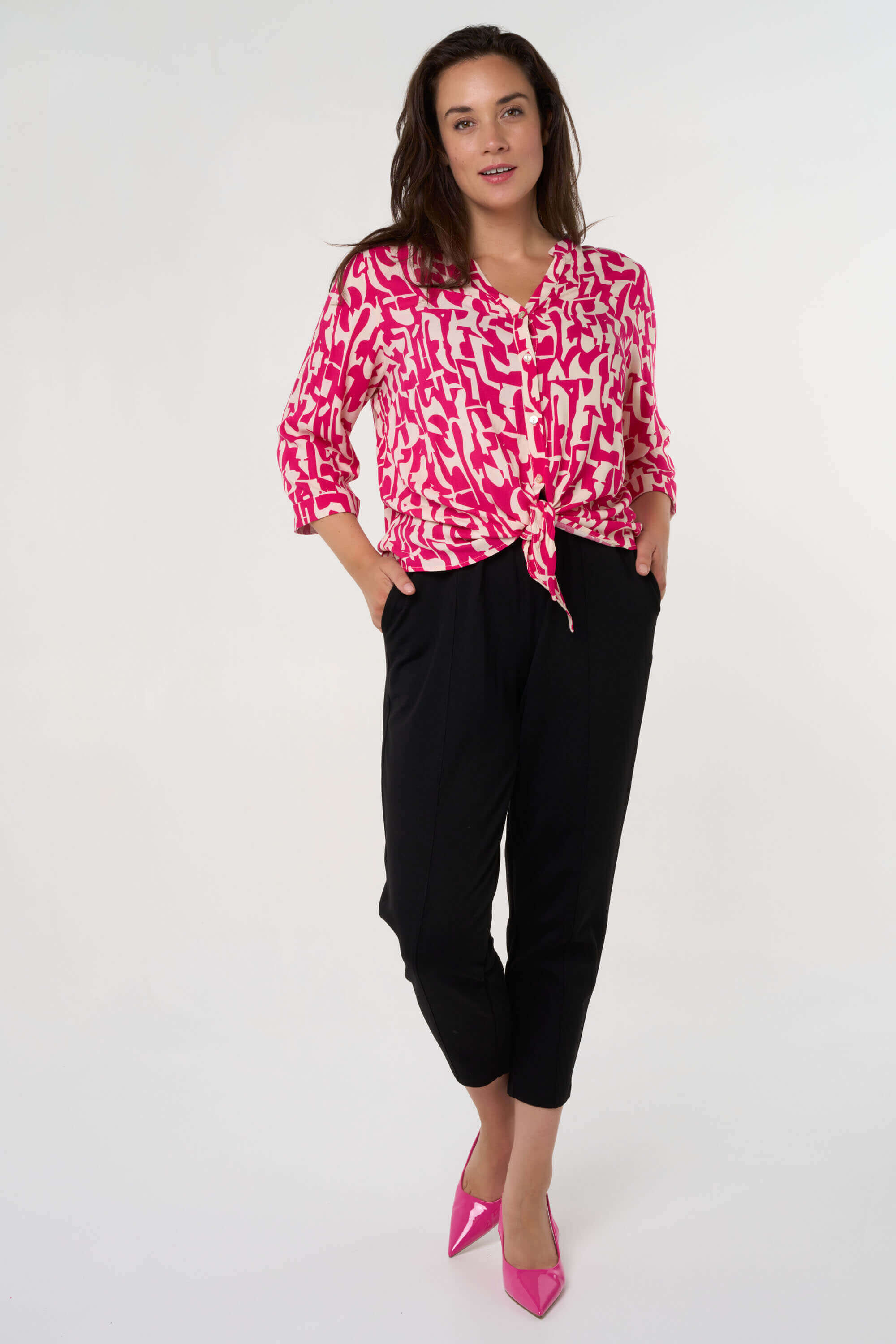 Blusa con estampado gr&aacute;fico image number 6