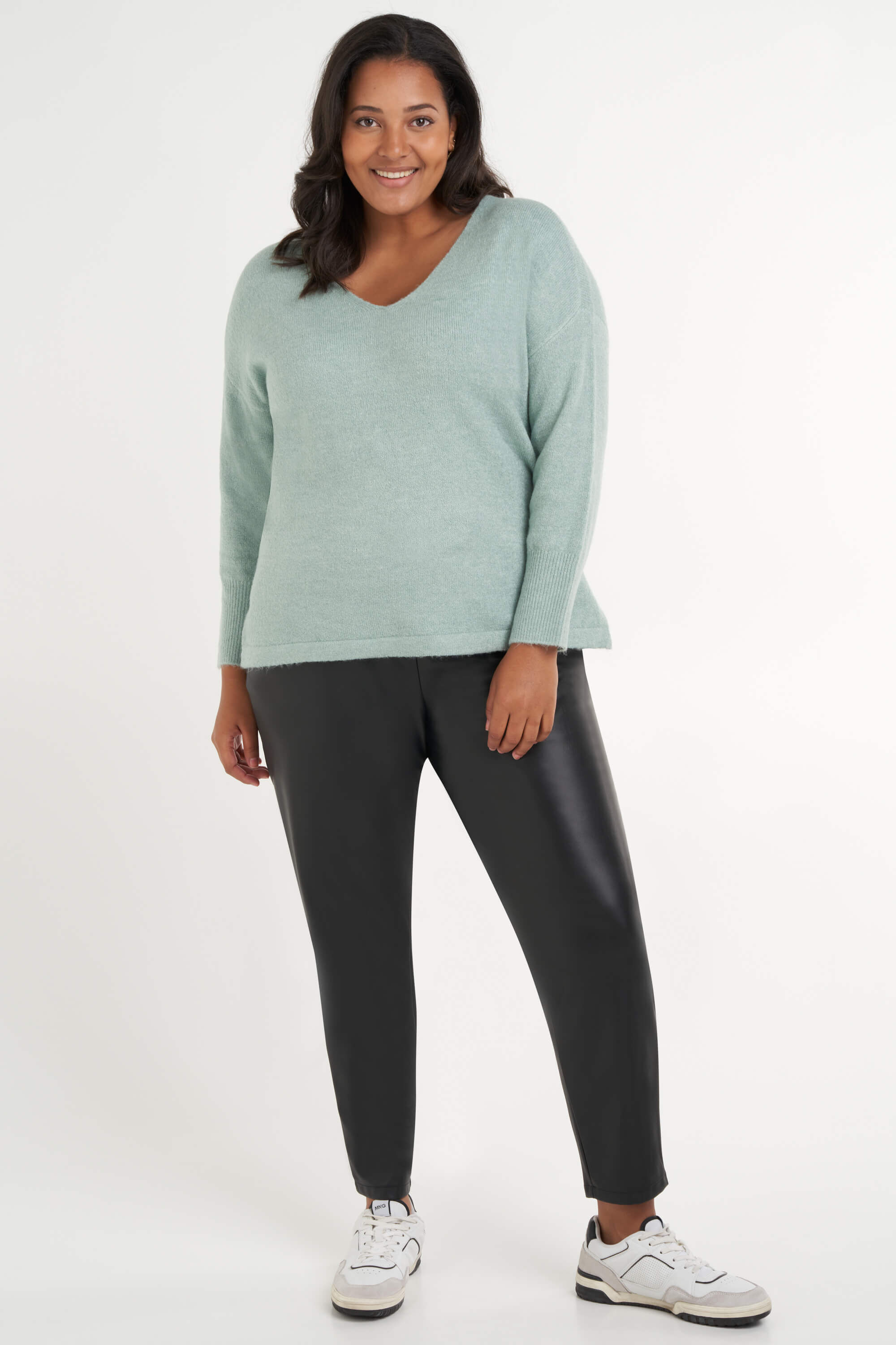 Jersey con cuello de pico                   image number 5