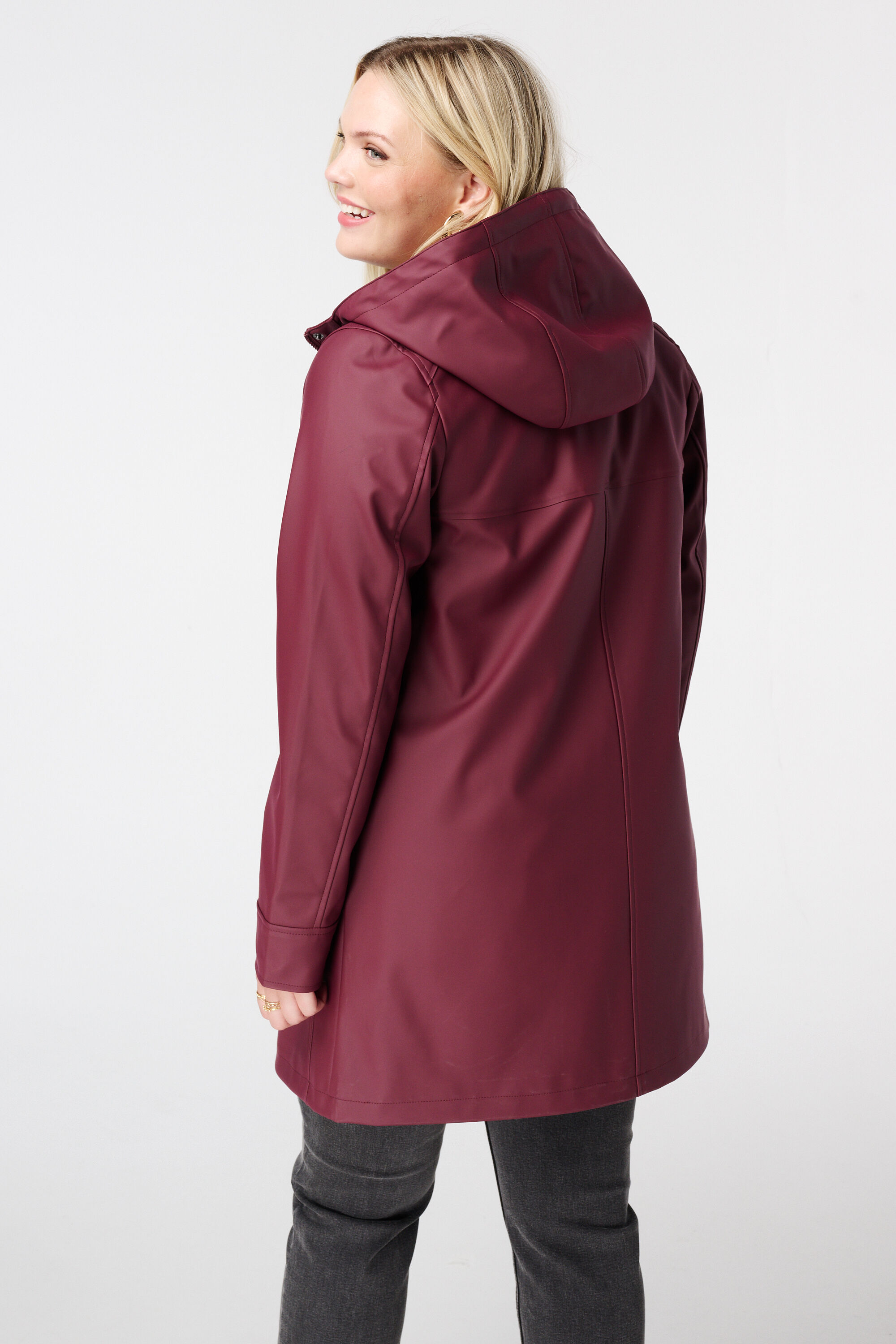 Mackintosh con capucha image number 3