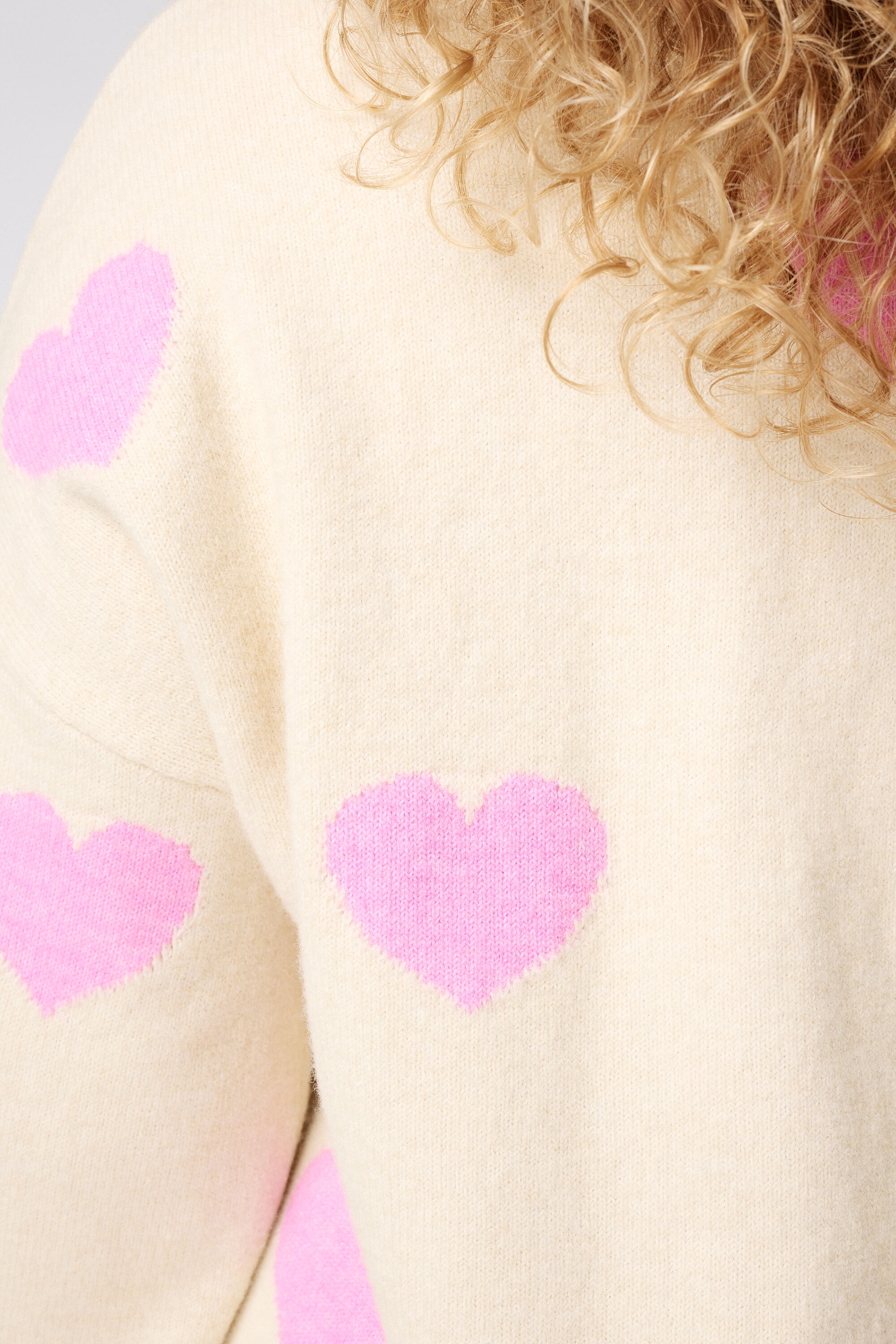 Jersey de punto fino con dise&ntilde;o de corazones image number 6