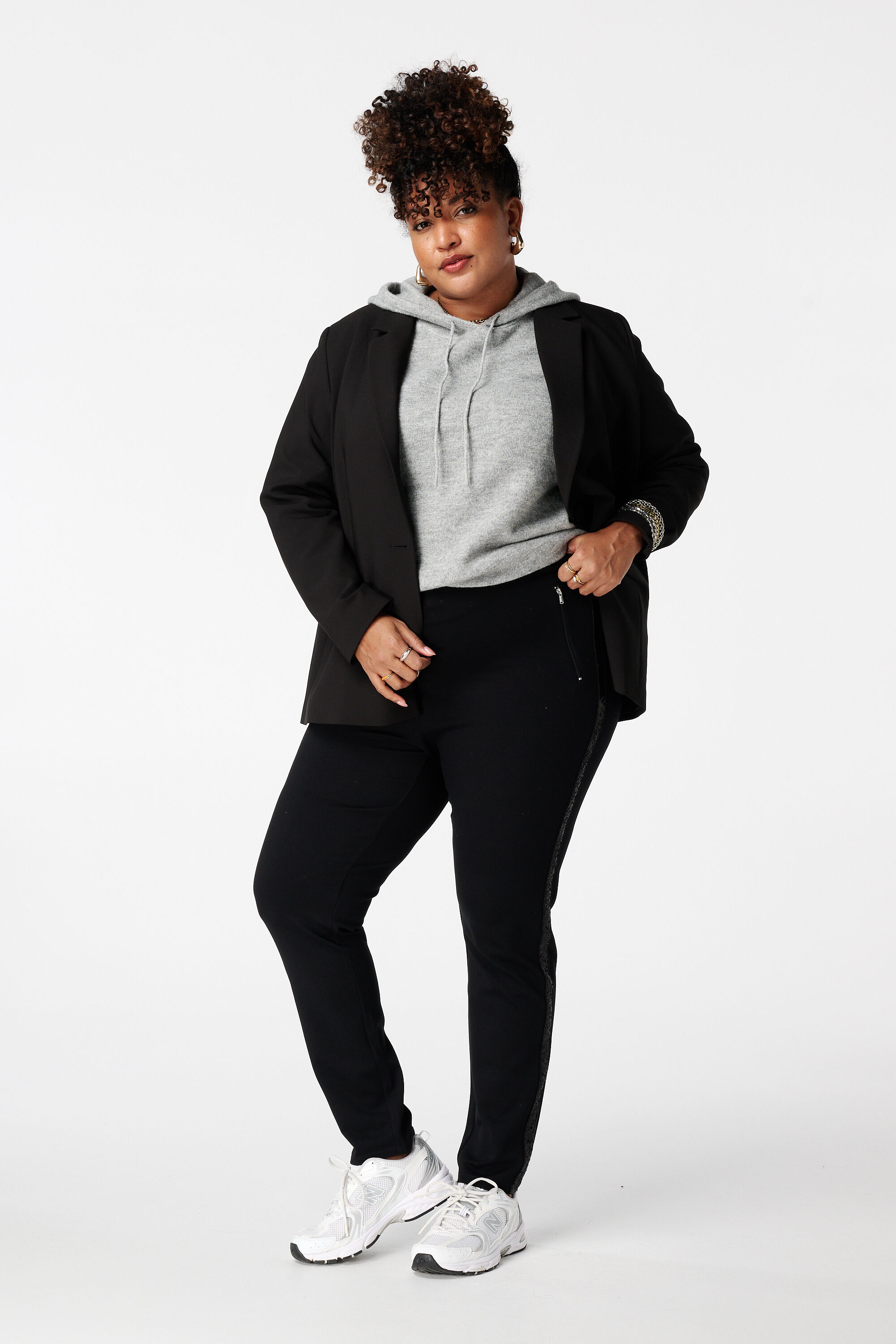 Leggings ajustados con lentejuelas en los laterales