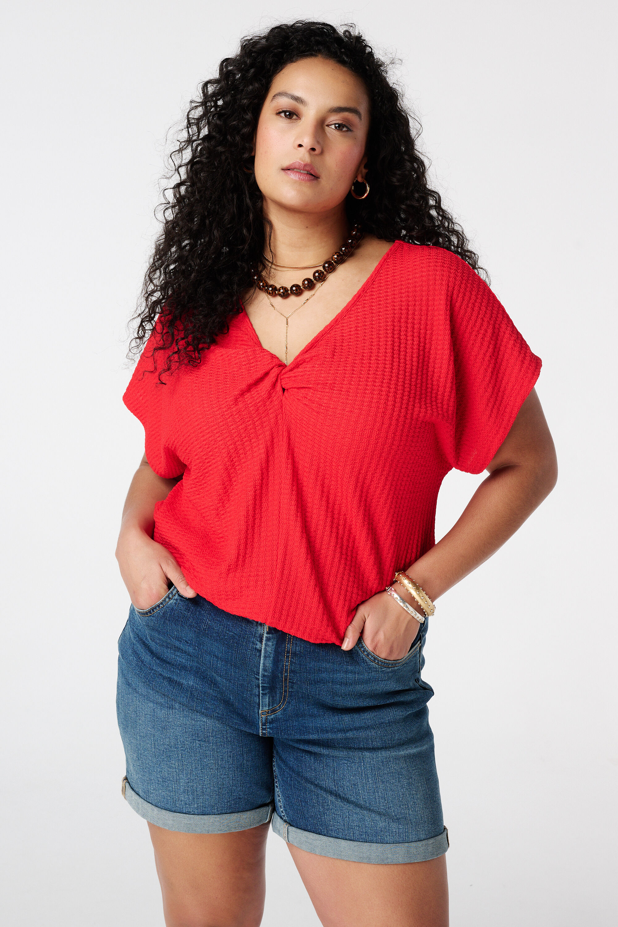 Top con mangas cortas image number 0