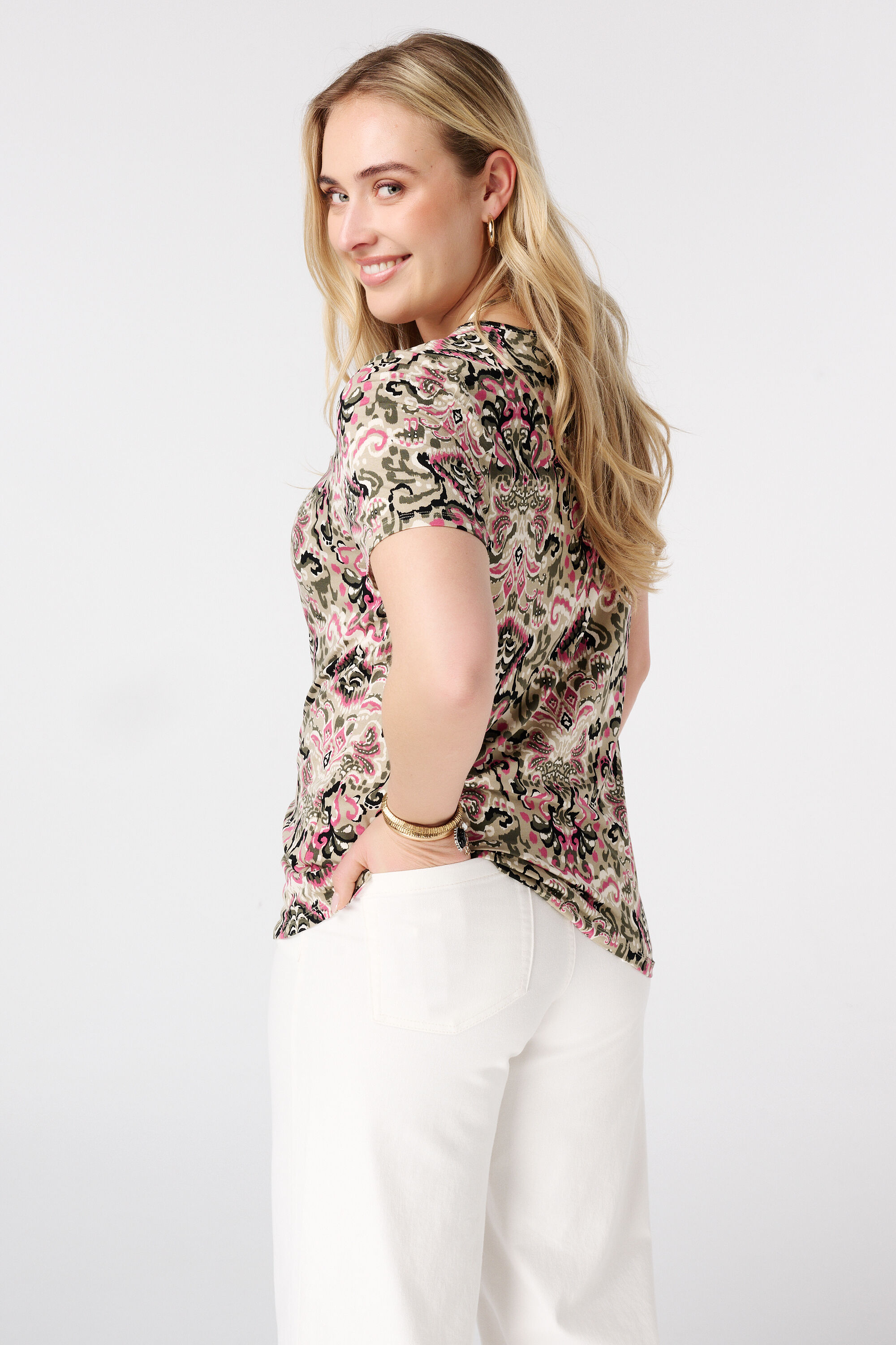 Camiseta con estampado image number 3