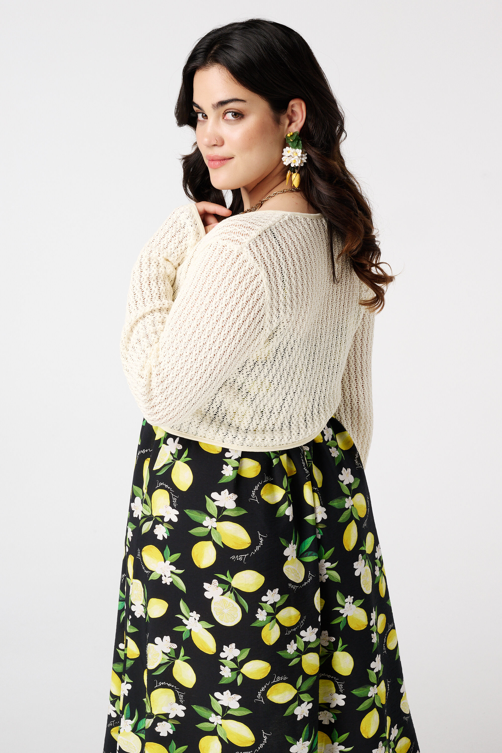 C&aacute;rdigan de punto con detalle de botones image number 3