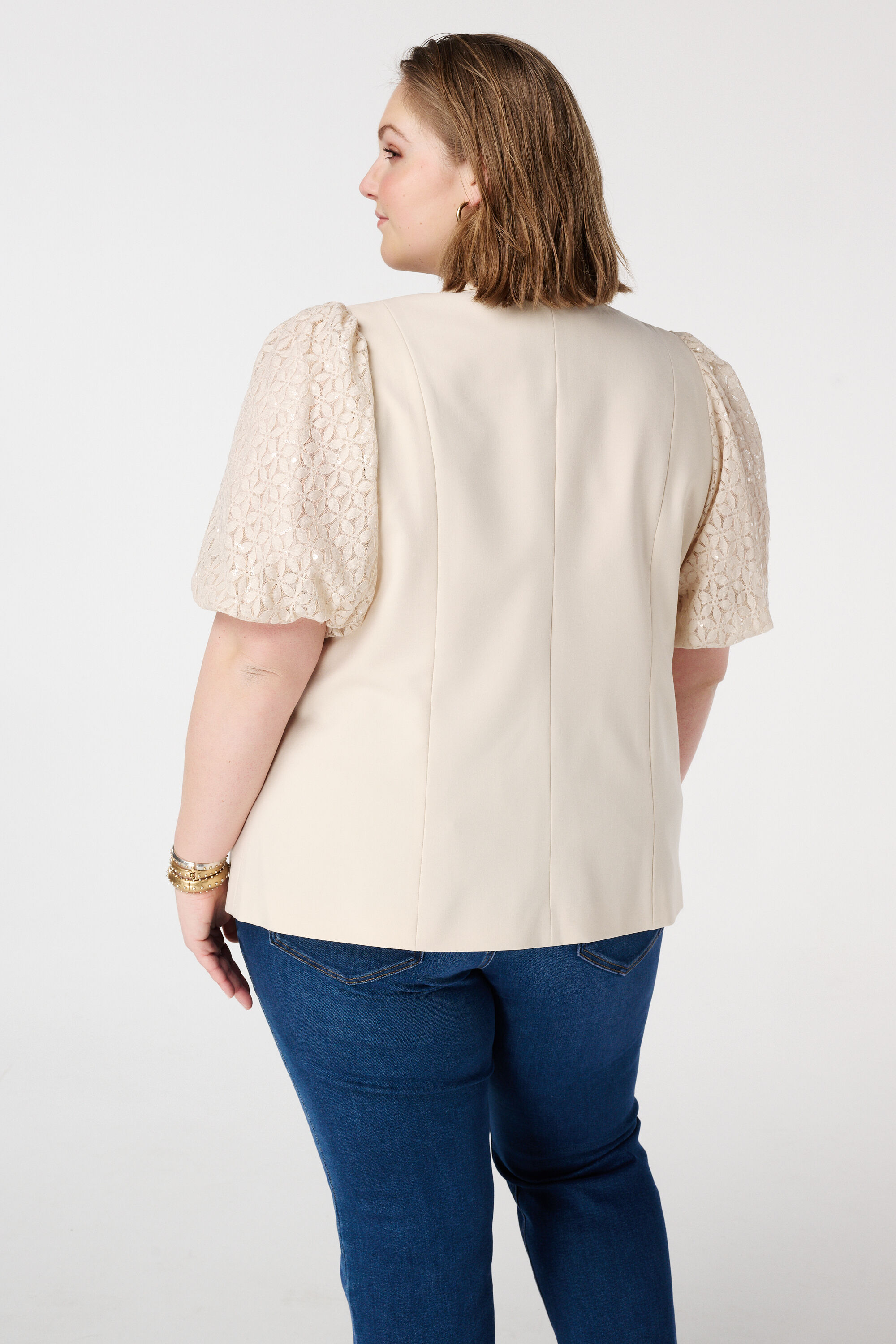 Blazer con mangas abullonadas image number 3