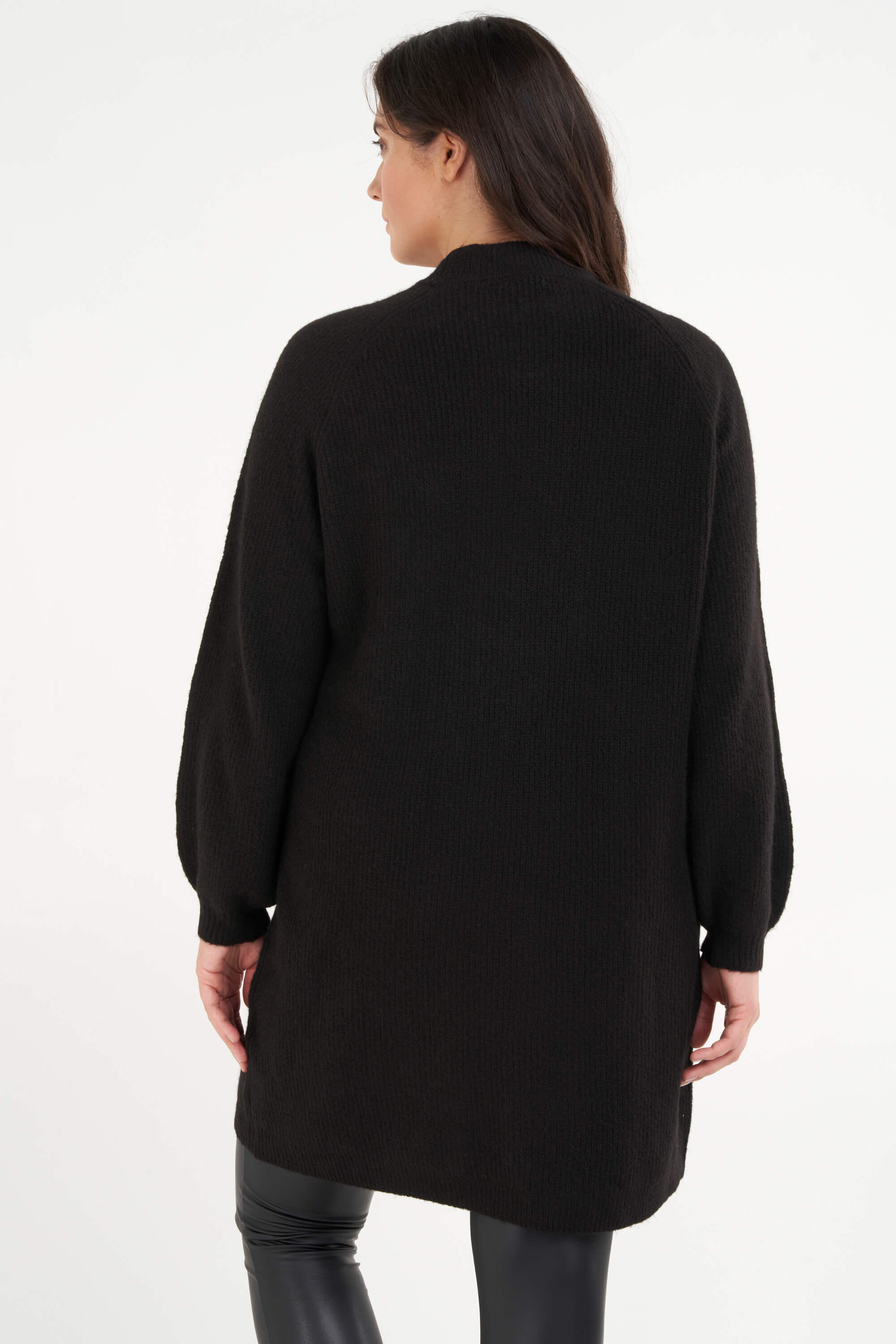 Su&eacute;ter largo  image number 3