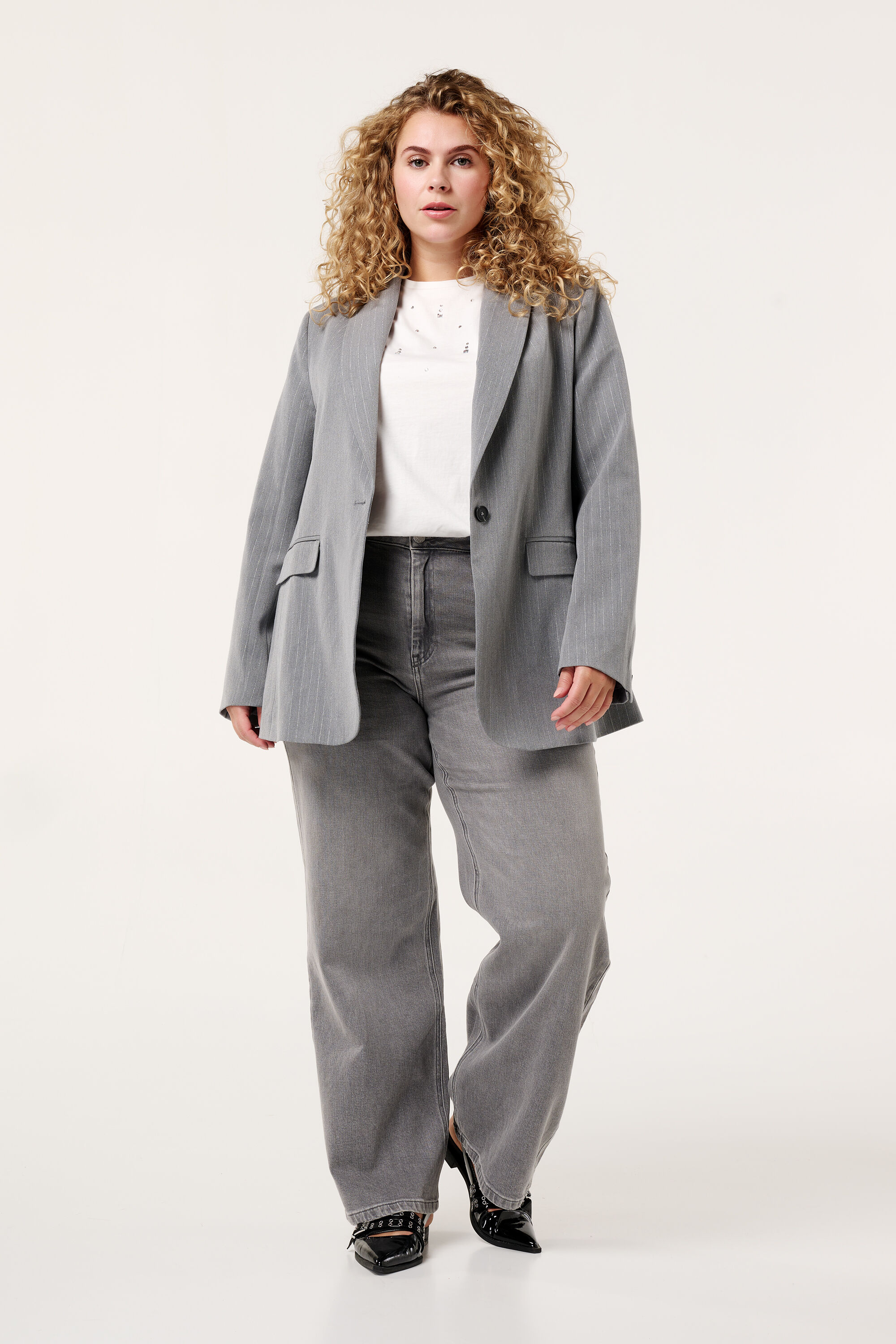 Blazer con raya diplom&aacute;tica de lurex image number 5