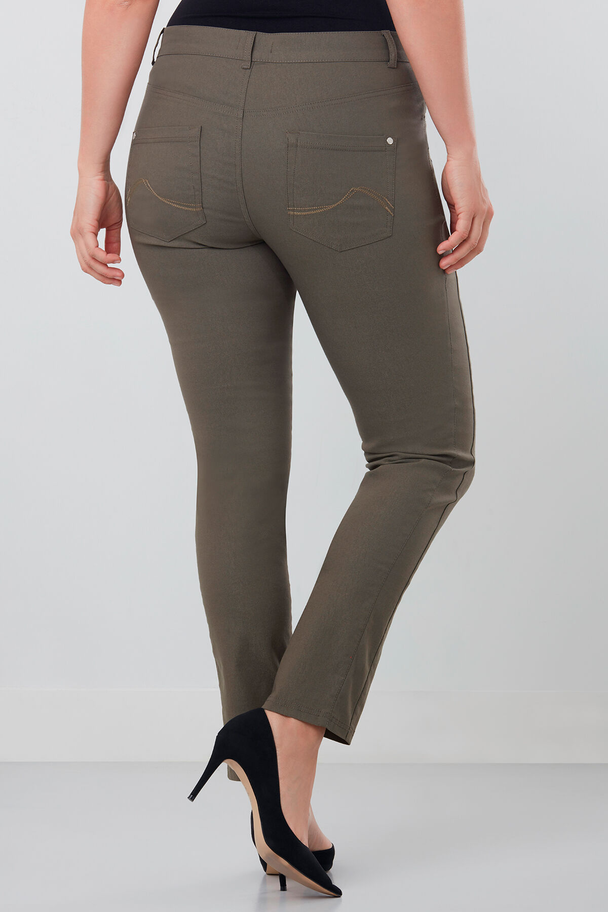 Pantalones con cremalleras image number 3