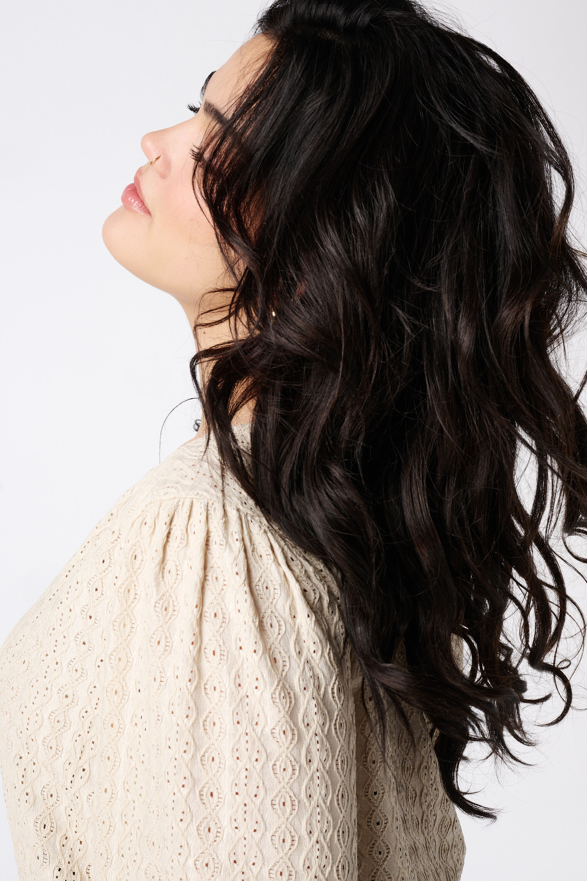 Top con bordado image number 4