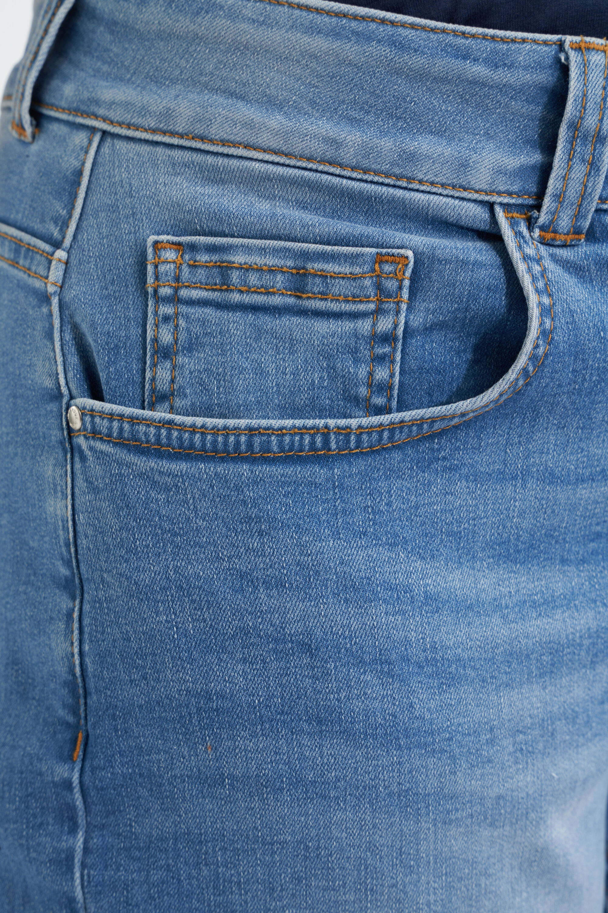 Corte recto tobillero  image number 5