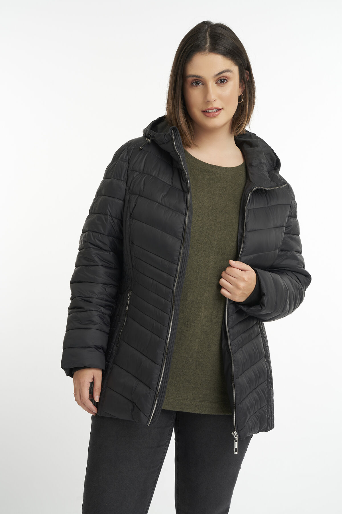 Chaqueta acolchada con capucha  image number 5