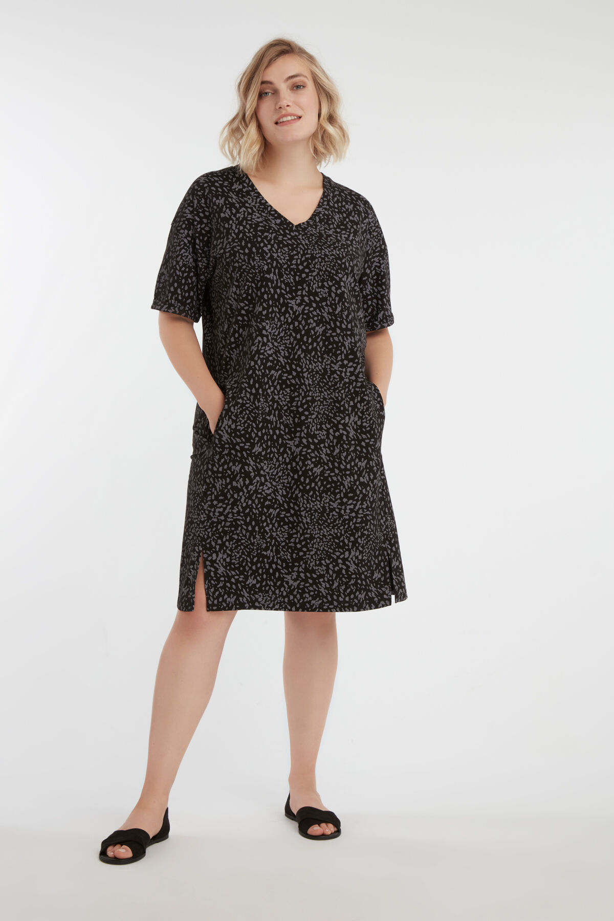 Vestido de estilo informal image number 5