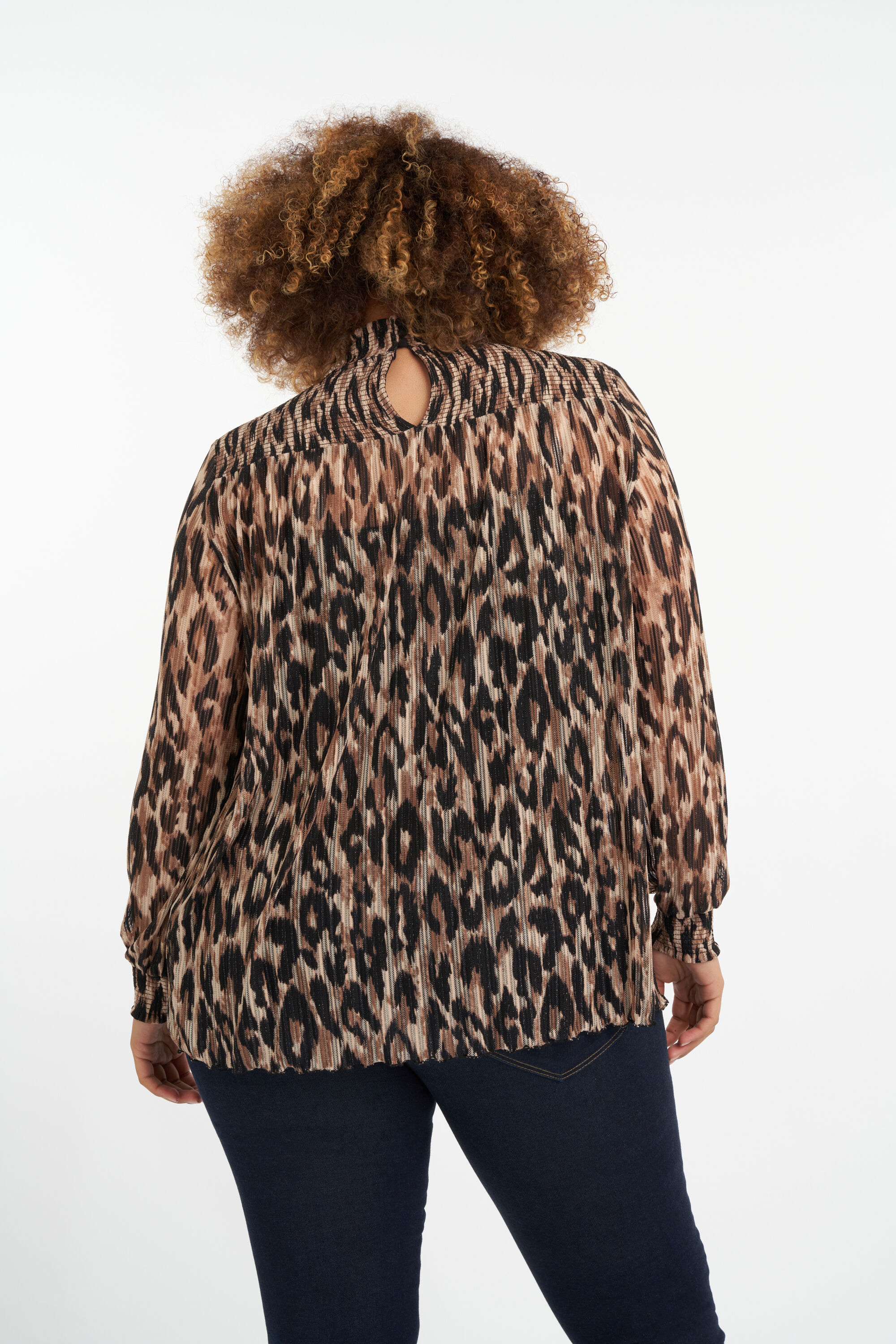 Top semitransparente con estampado image number 3