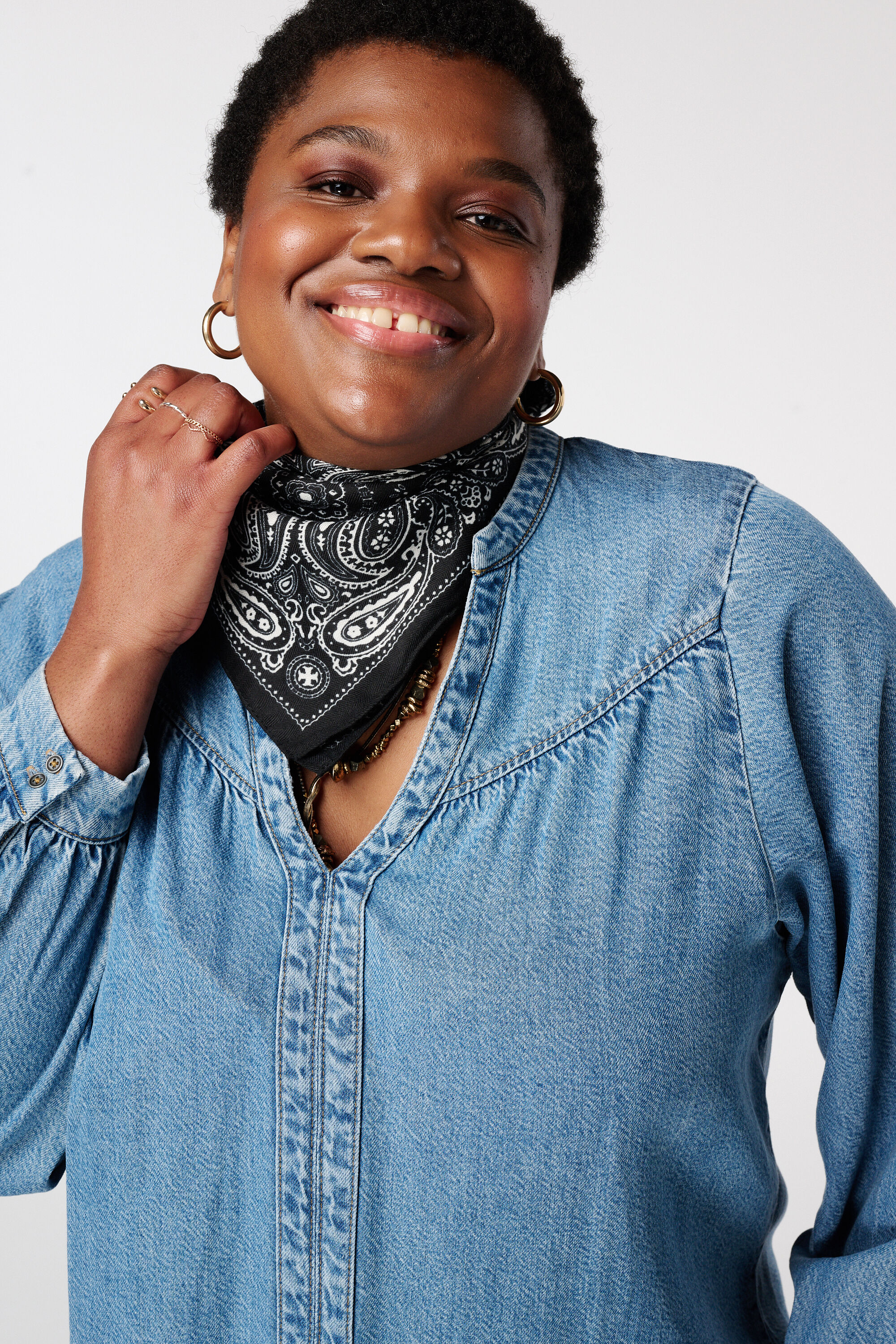 Blusa vaquera image number 4