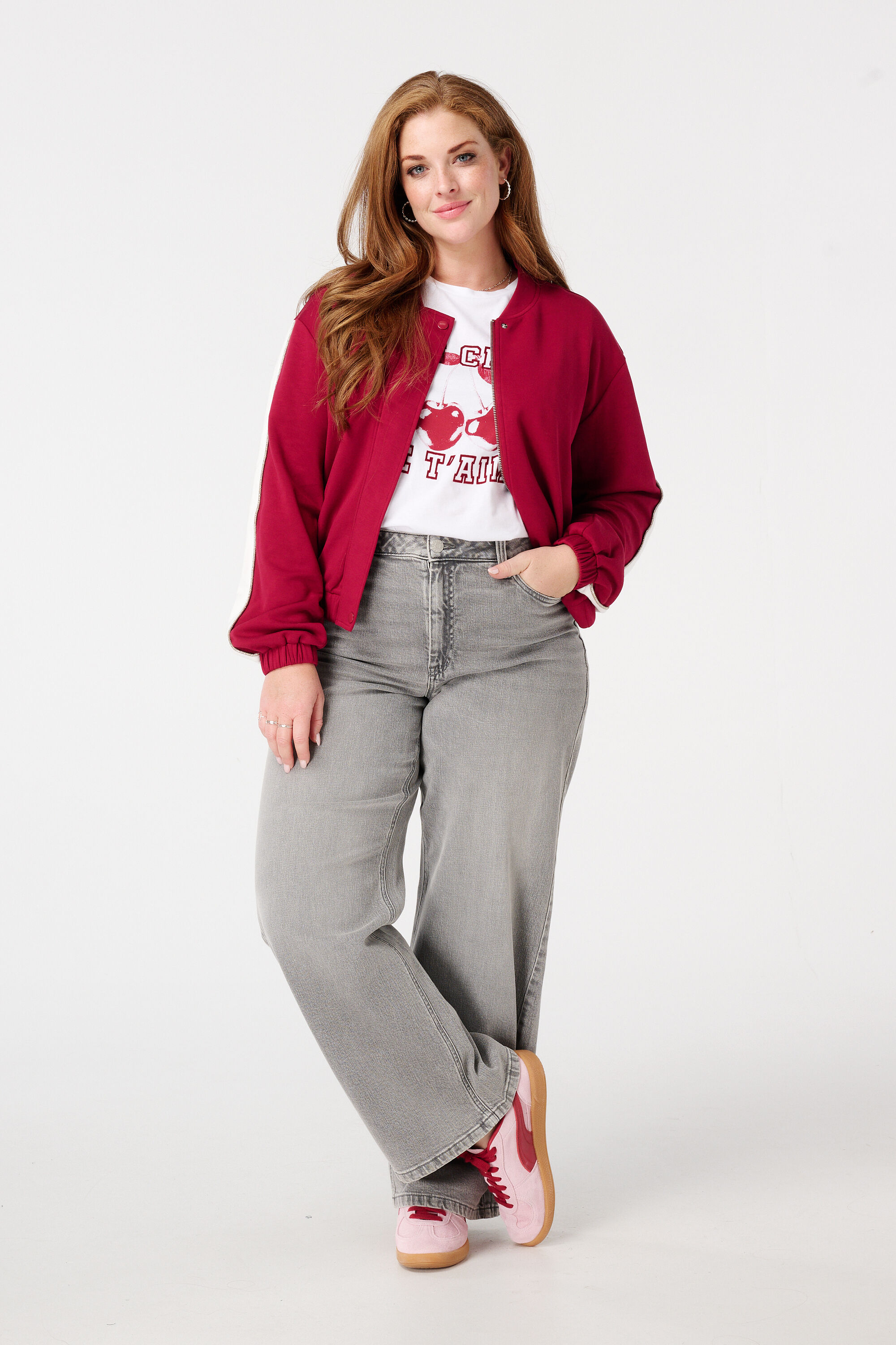 C&aacute;rdigan con estampado image number 5