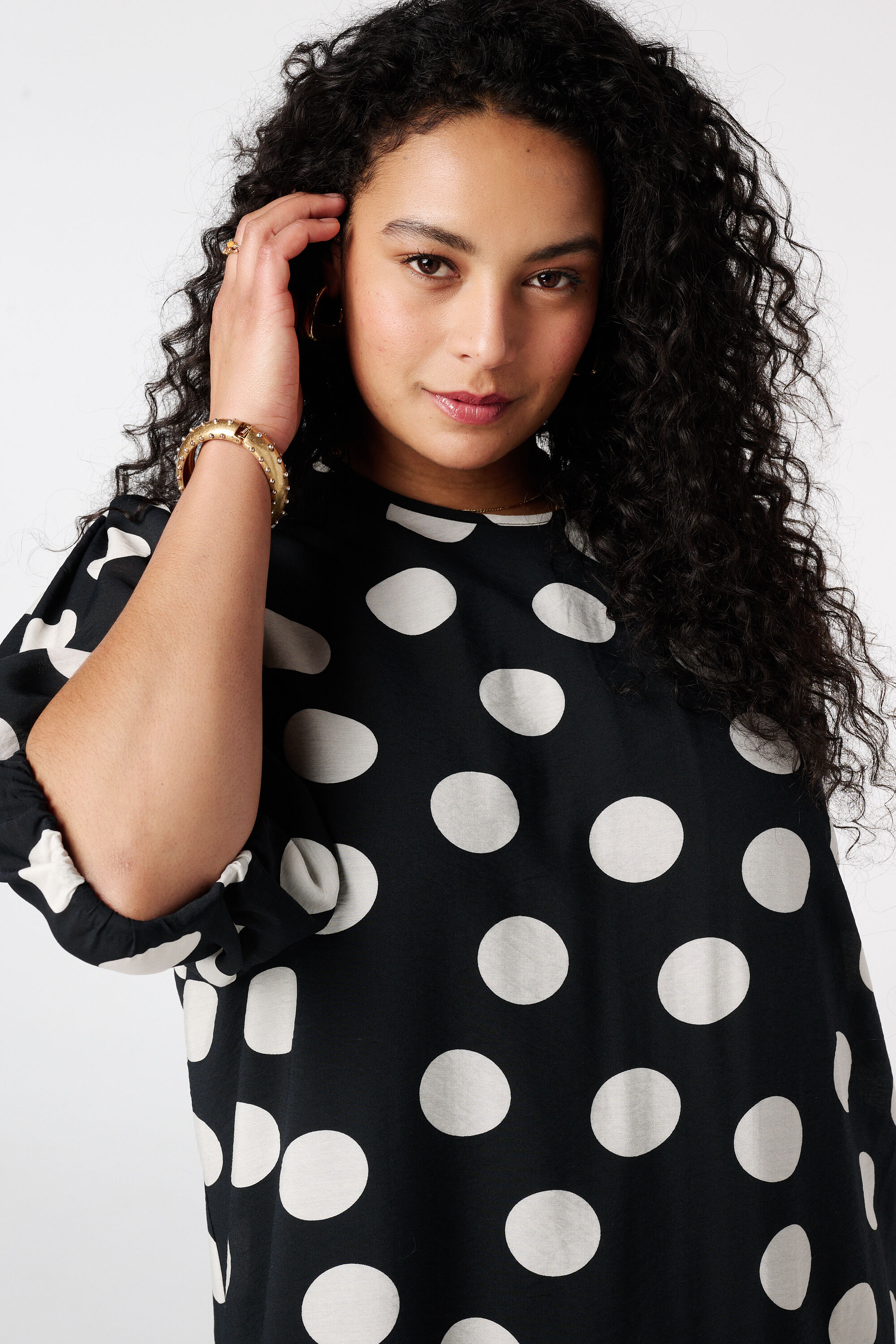 Vestido con estampado de lunares image number 4