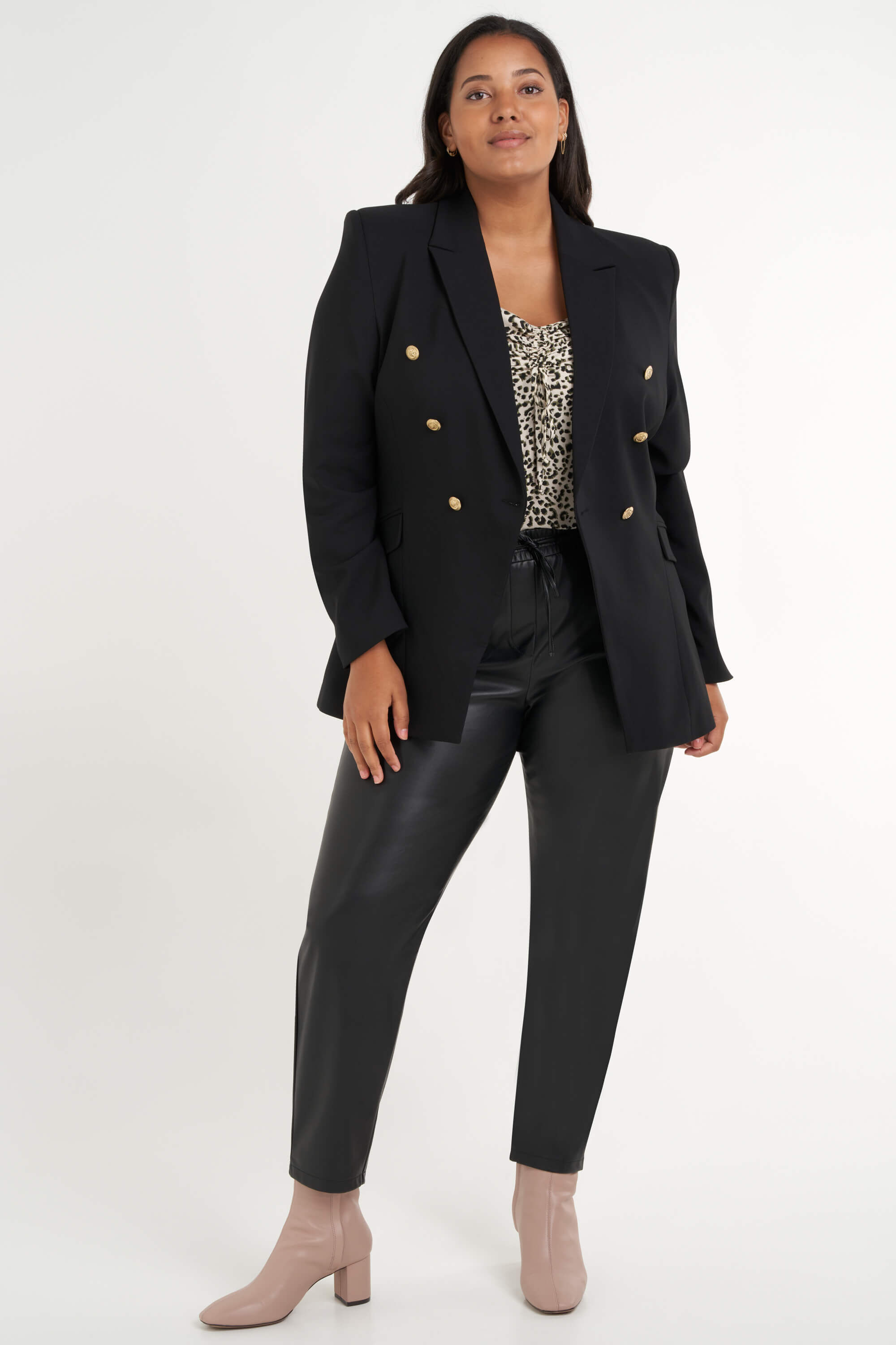 Blazer con doble pechera  image number 4