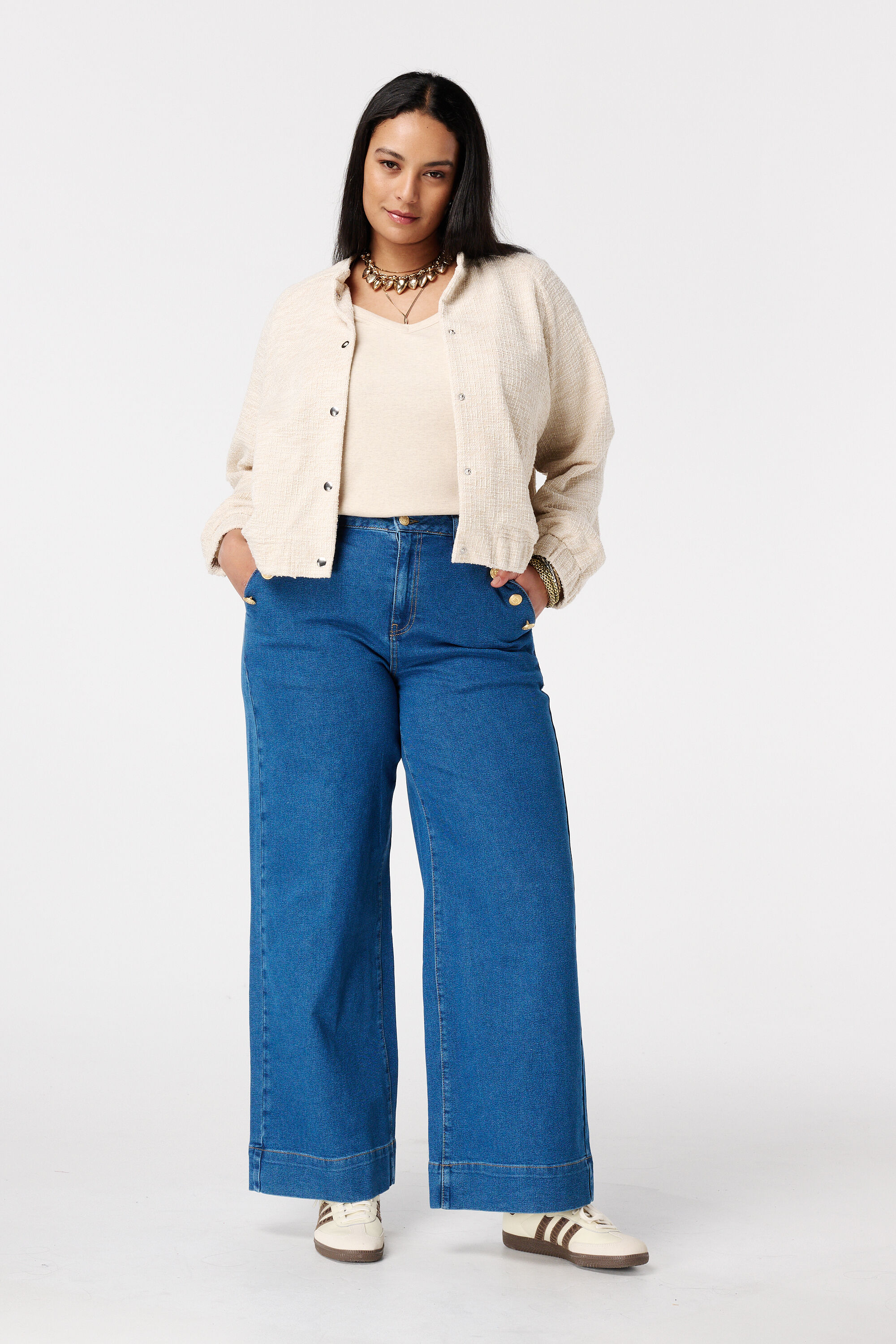 Chaqueta bomber con lurex image number 5