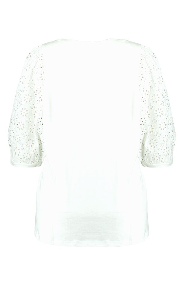Top con bordados image number 2