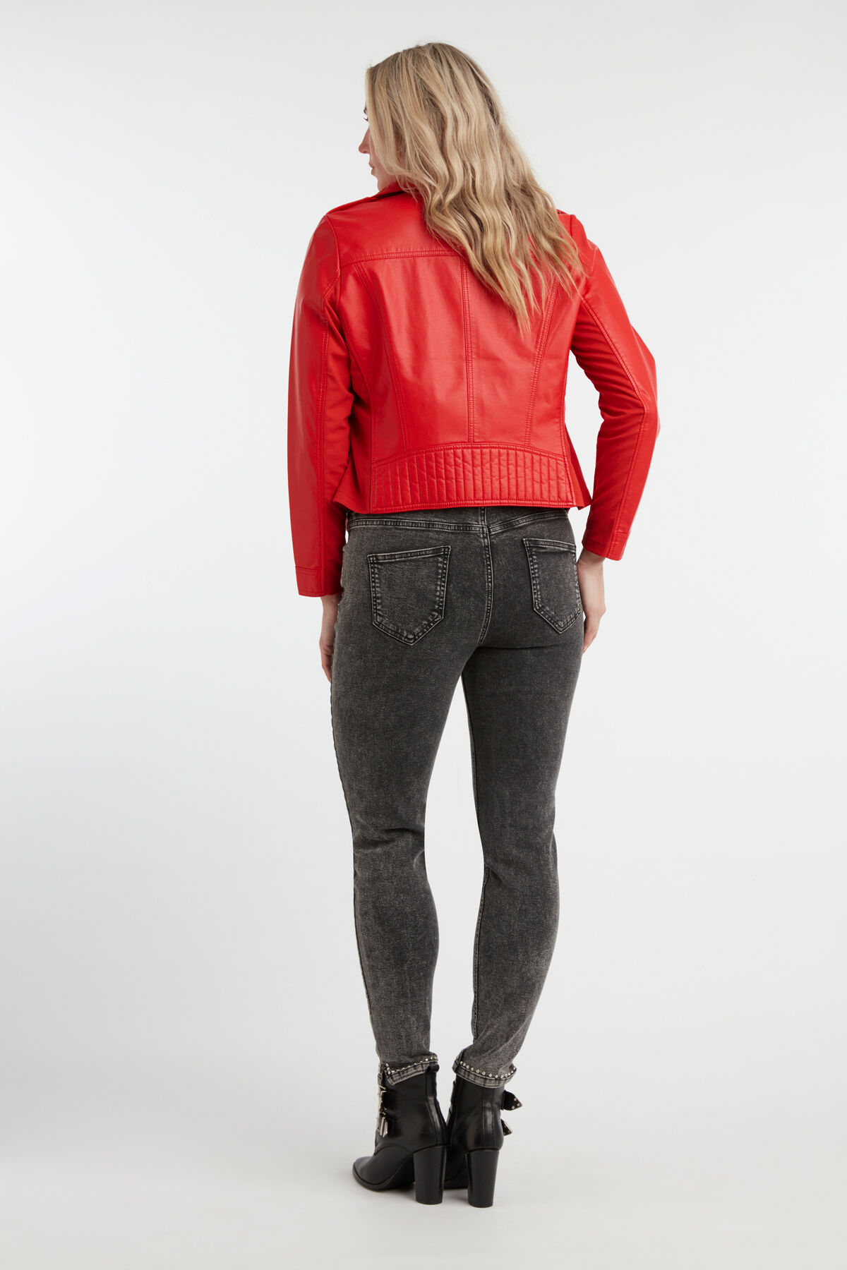 Chaqueta motera de cuero sint&eacute;tico image number 5