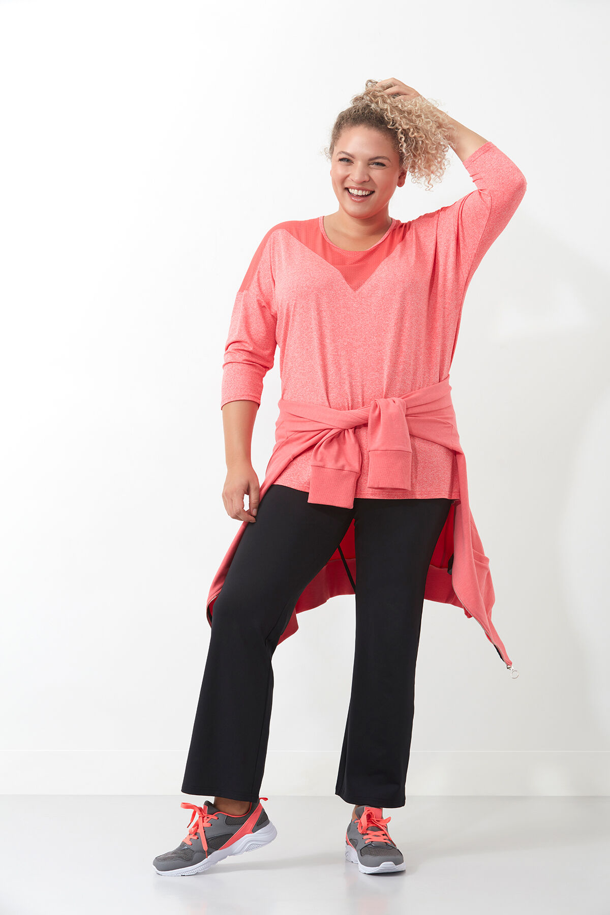 Pantalones de deporte image number 4