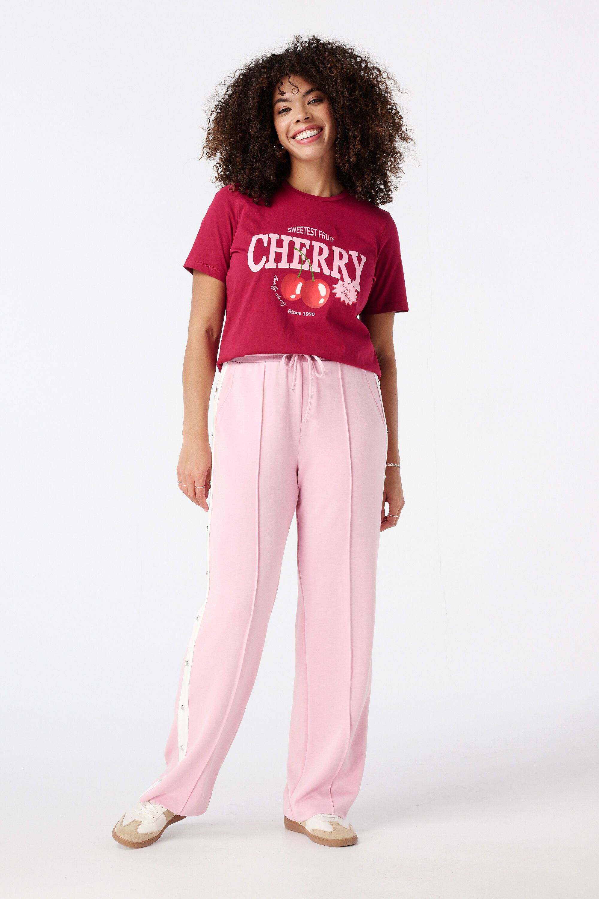 Camiseta con texto  image number 5