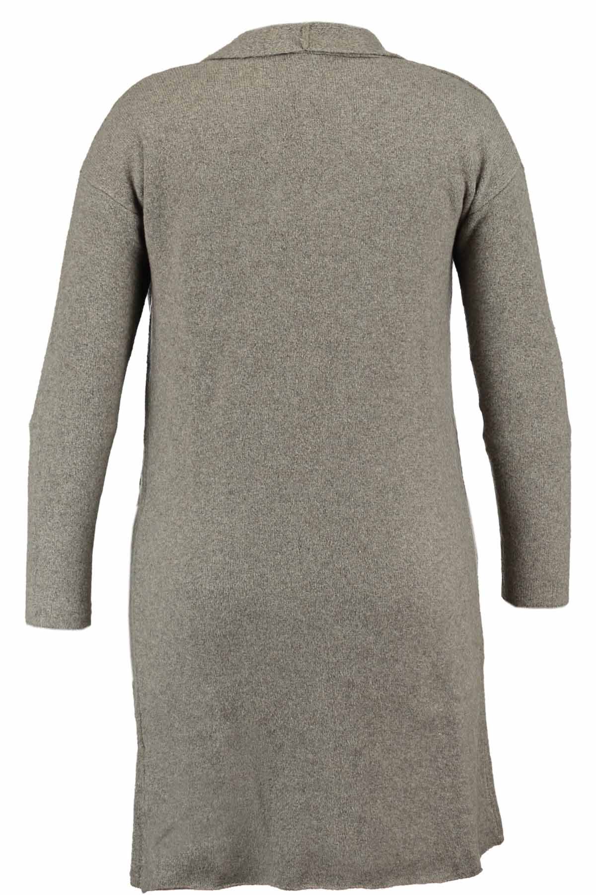 Chaqueta larga de punto image number 2