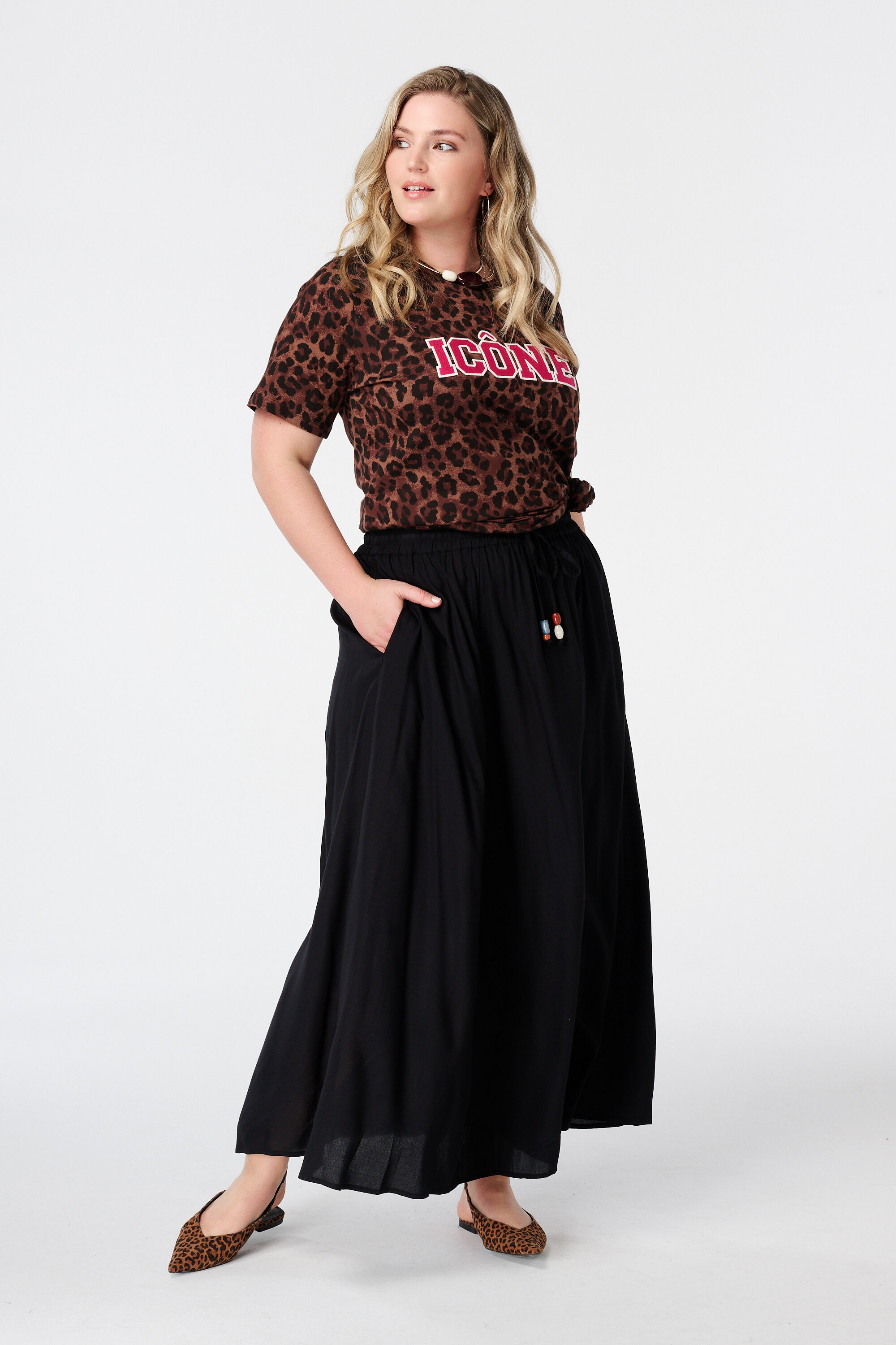 Camiseta con estampado animal image number 5