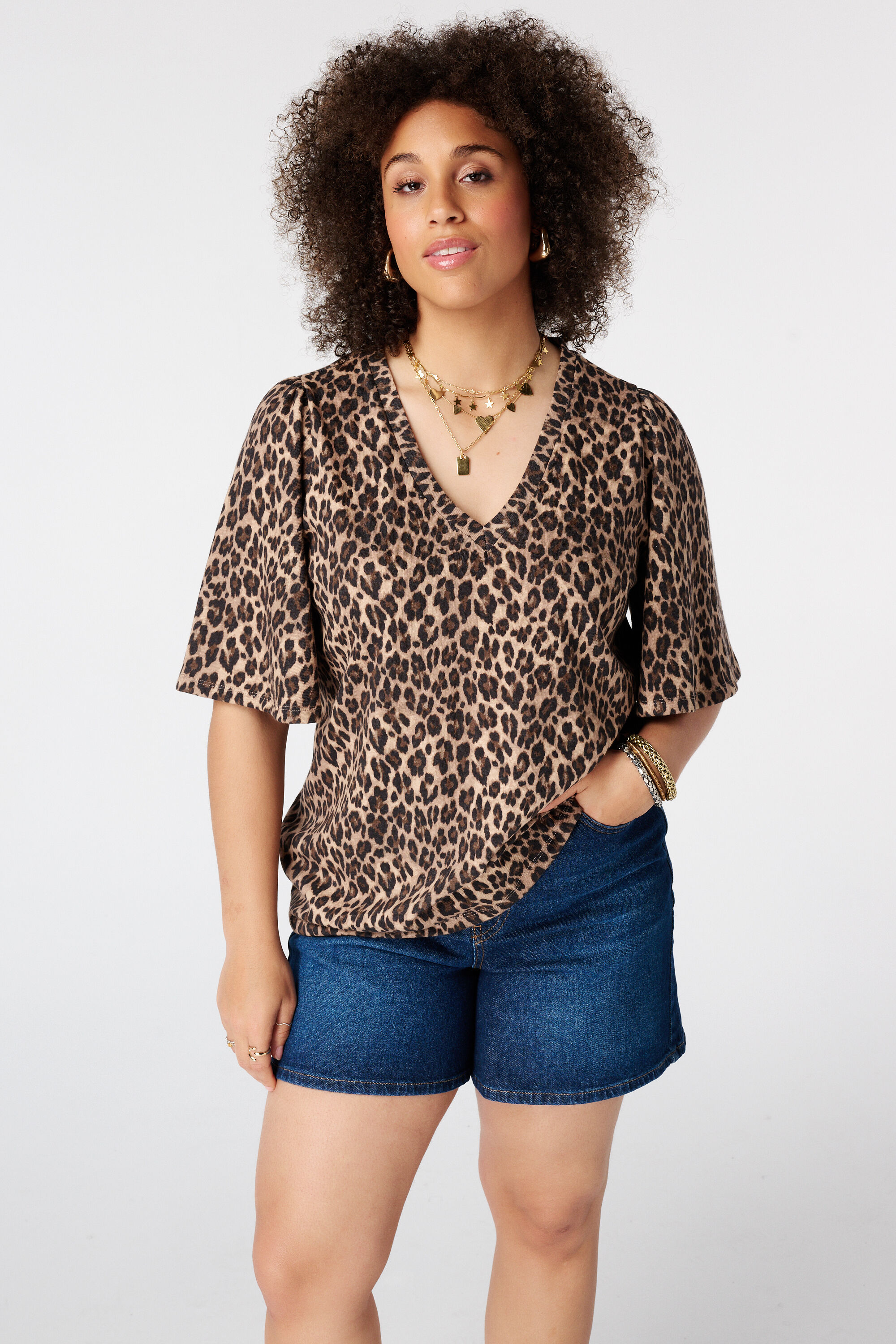 Camiseta con escote en V
